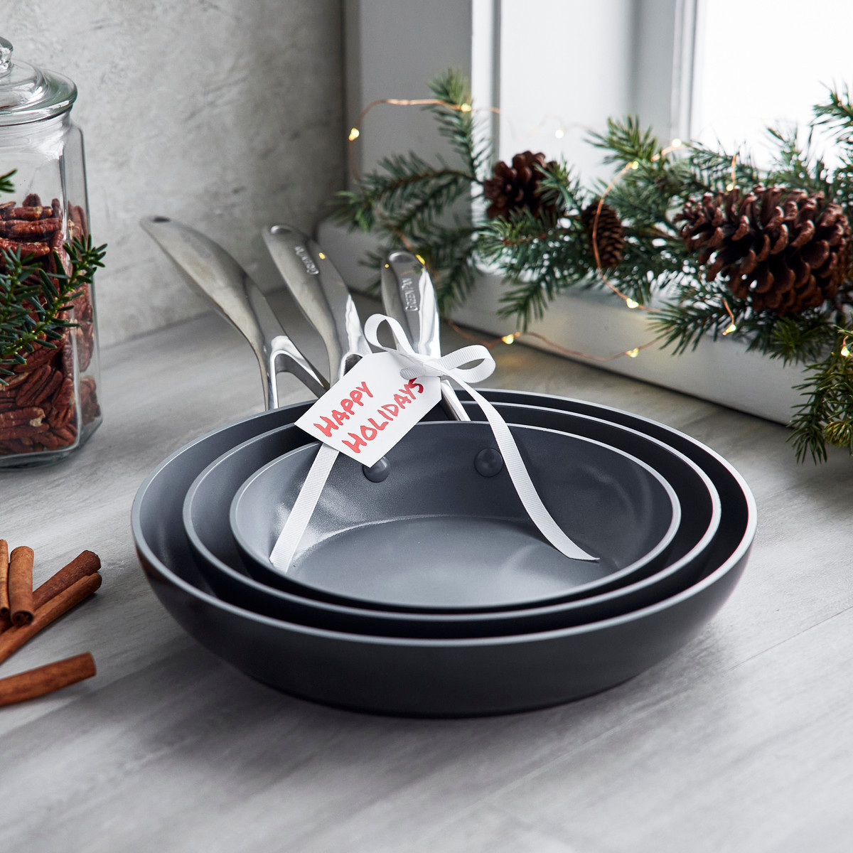 Valencia Pro Ceramic Nonstick 8", 9.5", and 11" Frypan Set | GreenPan