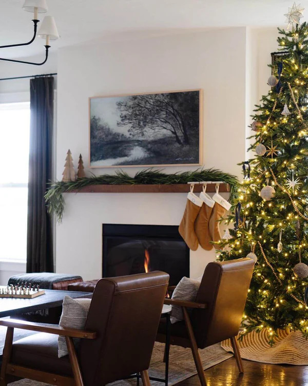 7.5' Scarlet Fir Artificial Christmas Tree with 800 Warm White Led Lig | King of Christmas