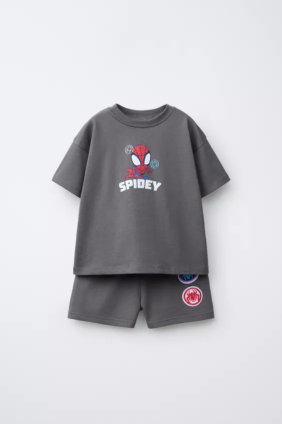 SPIDEY © MARVEL T-SHIRT AND BERMUDA JOGGING SET | Zara US