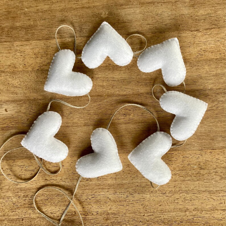 White Felt Heart Garland | Etsy (US)