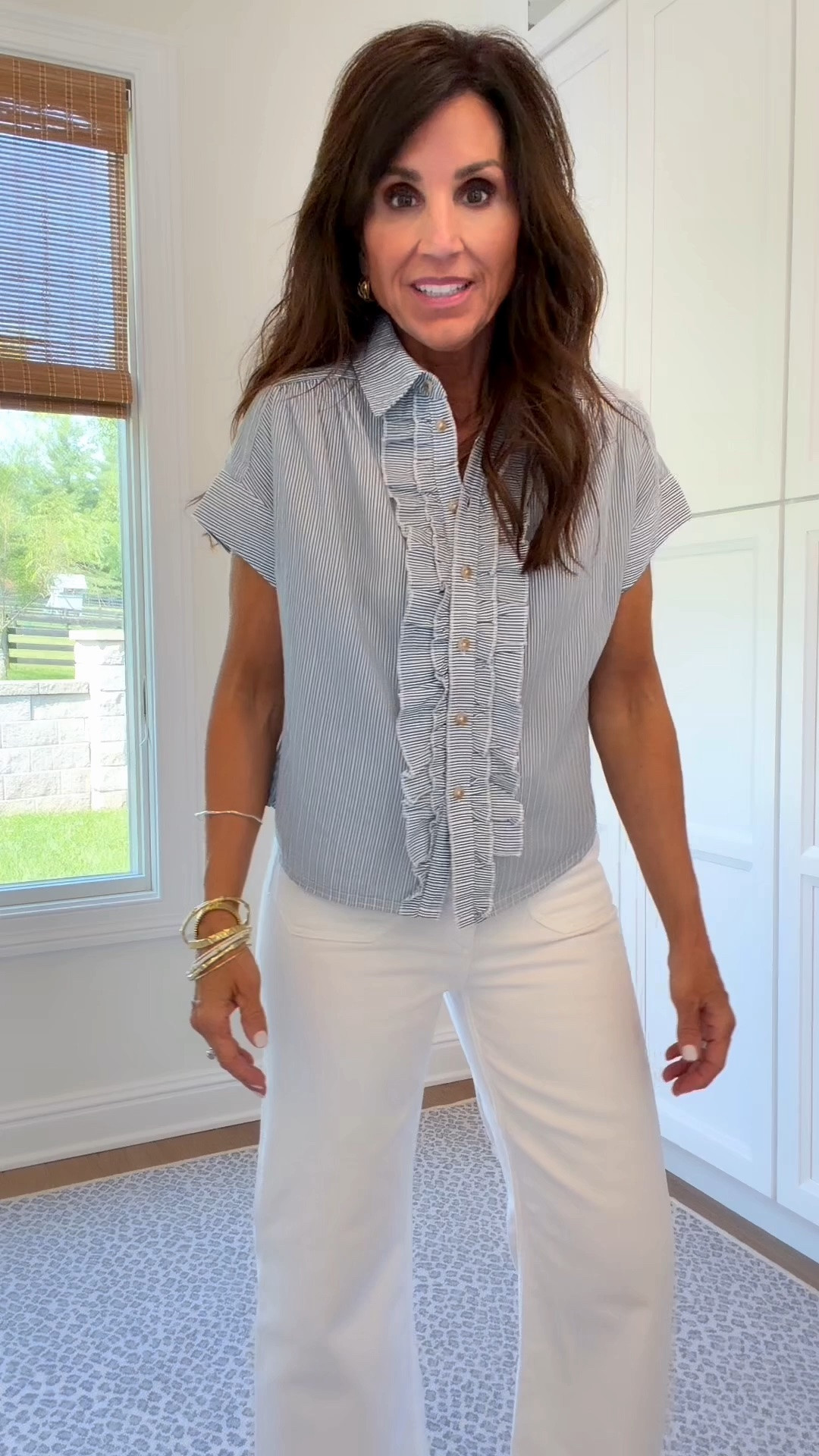 ✨20% off apparel, accessories, shoes, beauty, home, and furniture through 6/28. Use code ANTHRO20

Top -XXS
Denim - 27

#LTKSeasonal #LTKOver40