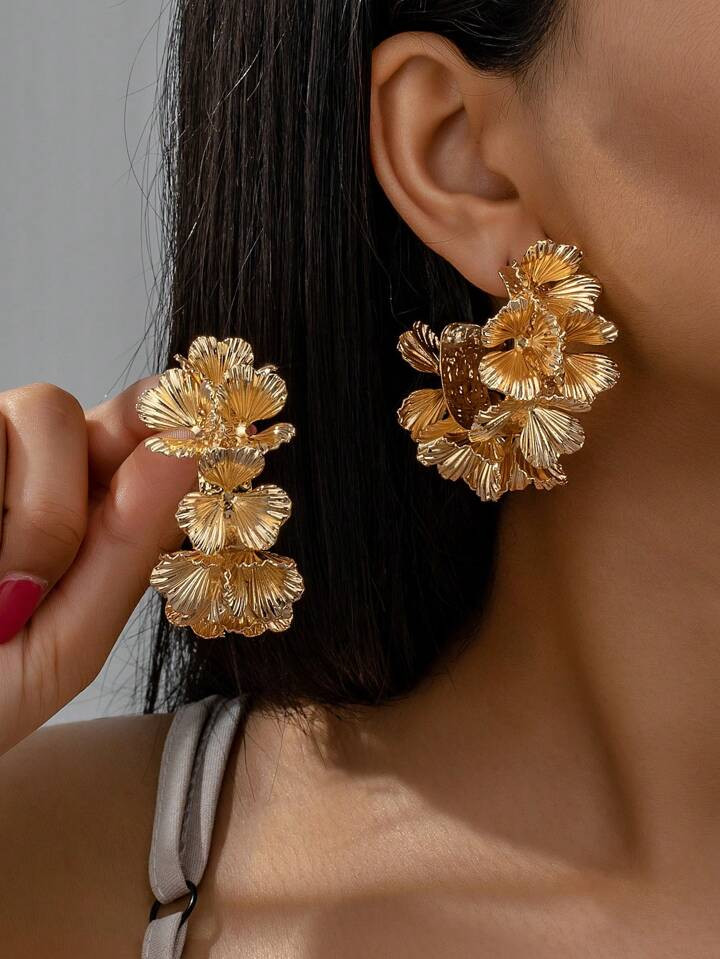 1pair Fashionable Exaggerated Multi-Layer Flower C-Shaped Ear Cuff For Women | SHEIN
