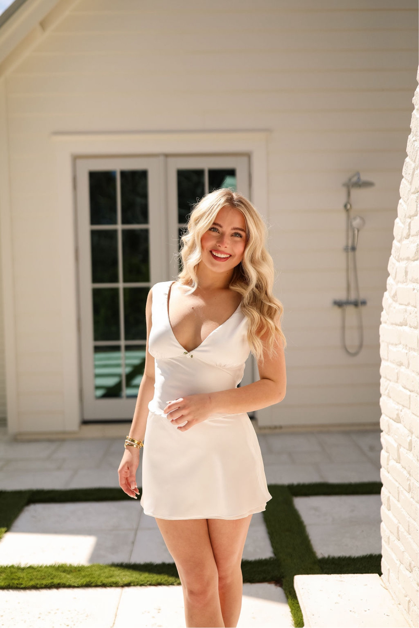 White perfect for spring photos!!

#LTKworkwear #LTKparties #LTKU