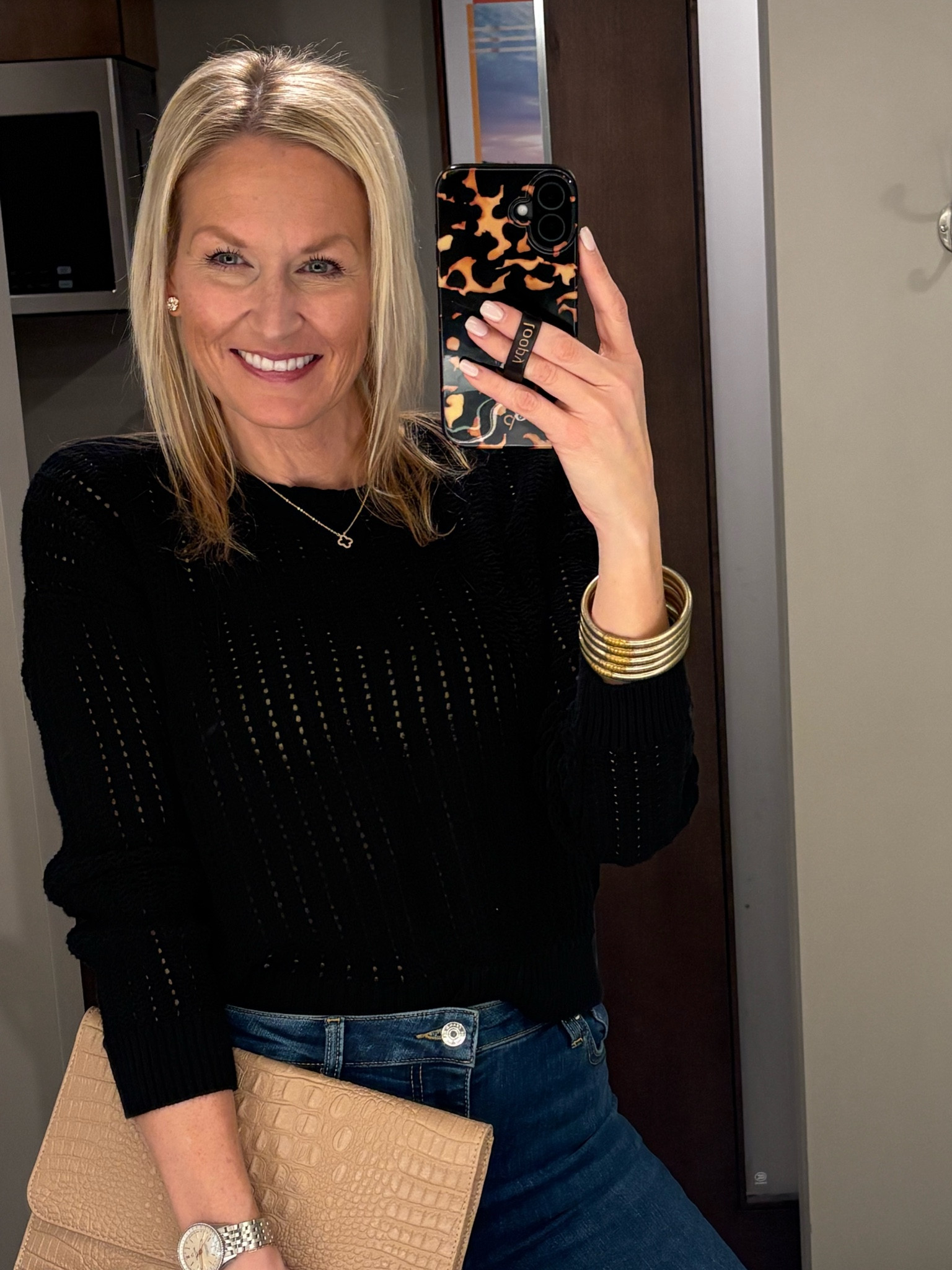 Lightweight sweaters I wore on vacation that will take me into Spring! 