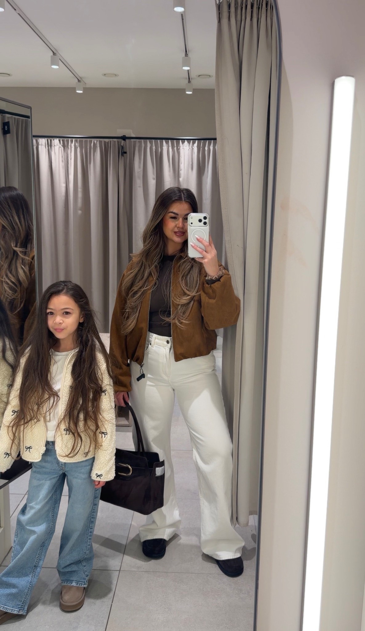 Mum and daughter outfits ❤️

hm, kids outfits, kids outfit inspo, winter outfit, high waist jeans, white
Jeans 

#LTKkids #LTKuk #LTKwinter