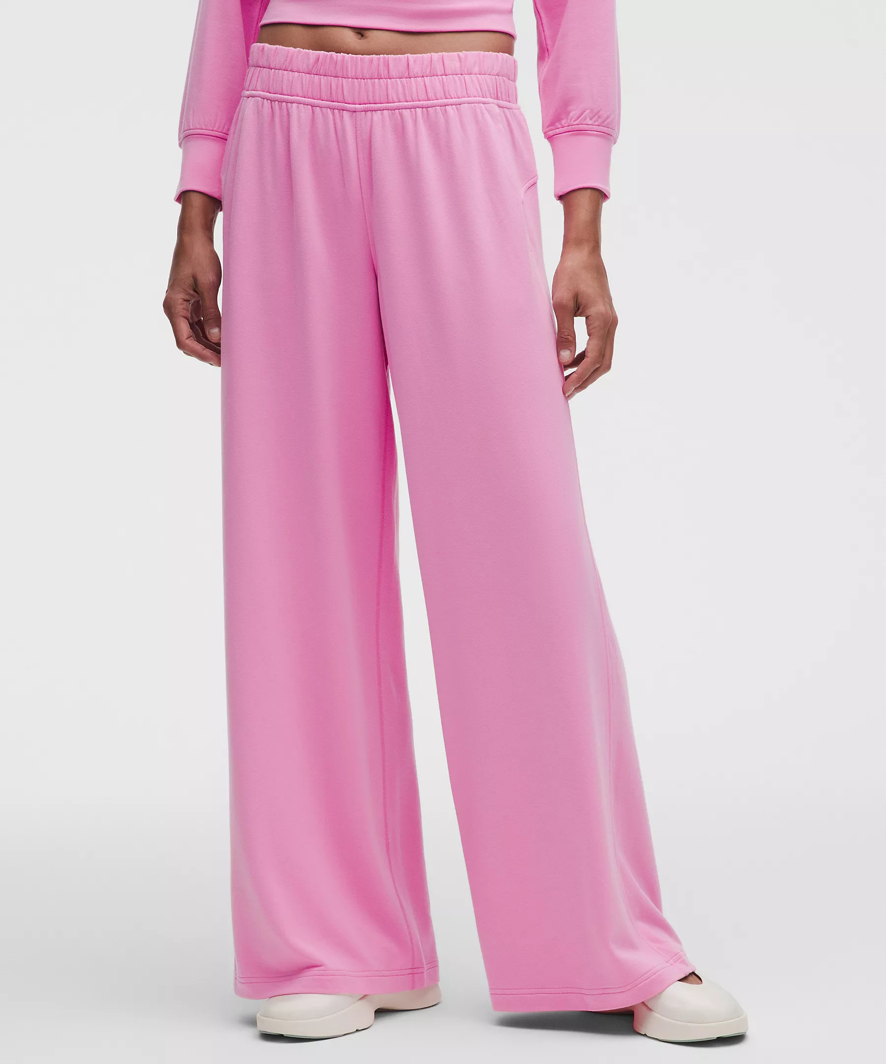 BeCalm Mid-Rise Wide-Leg Pant | Lululemon (US)