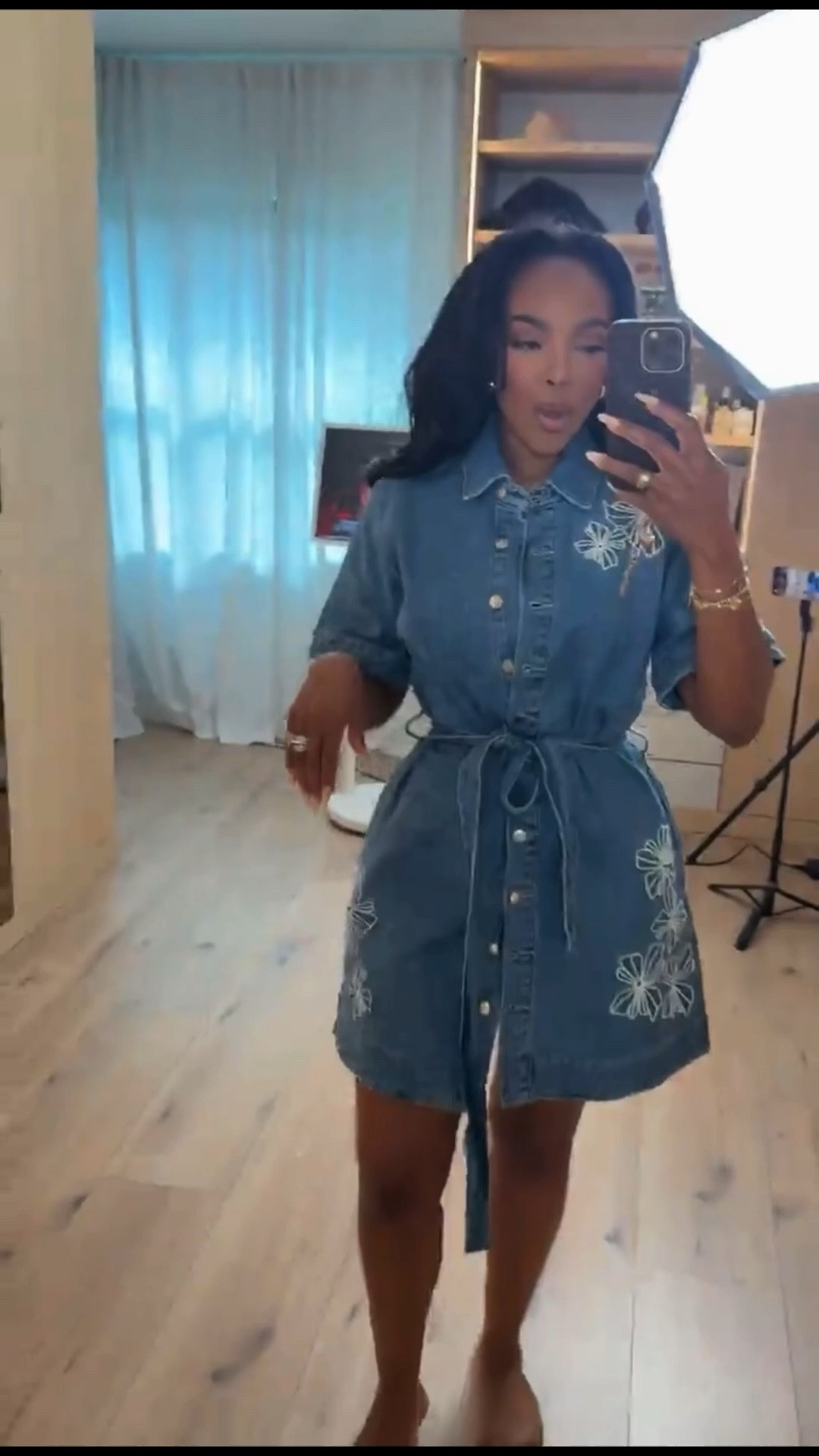 Scroll to shop
5’4 138lbs 34D 27 40 

#LTKootd #LTKgrwm #LTKPetite