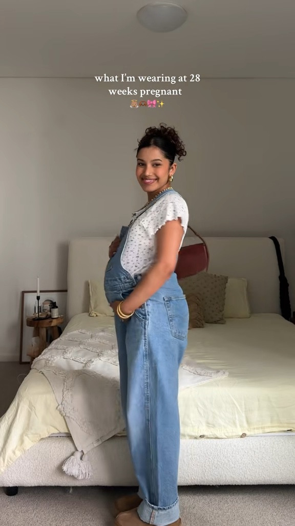 Pregnancy overalls are a must 🤭

#LTKsummer #LTKaustralia #LTKmaternity
