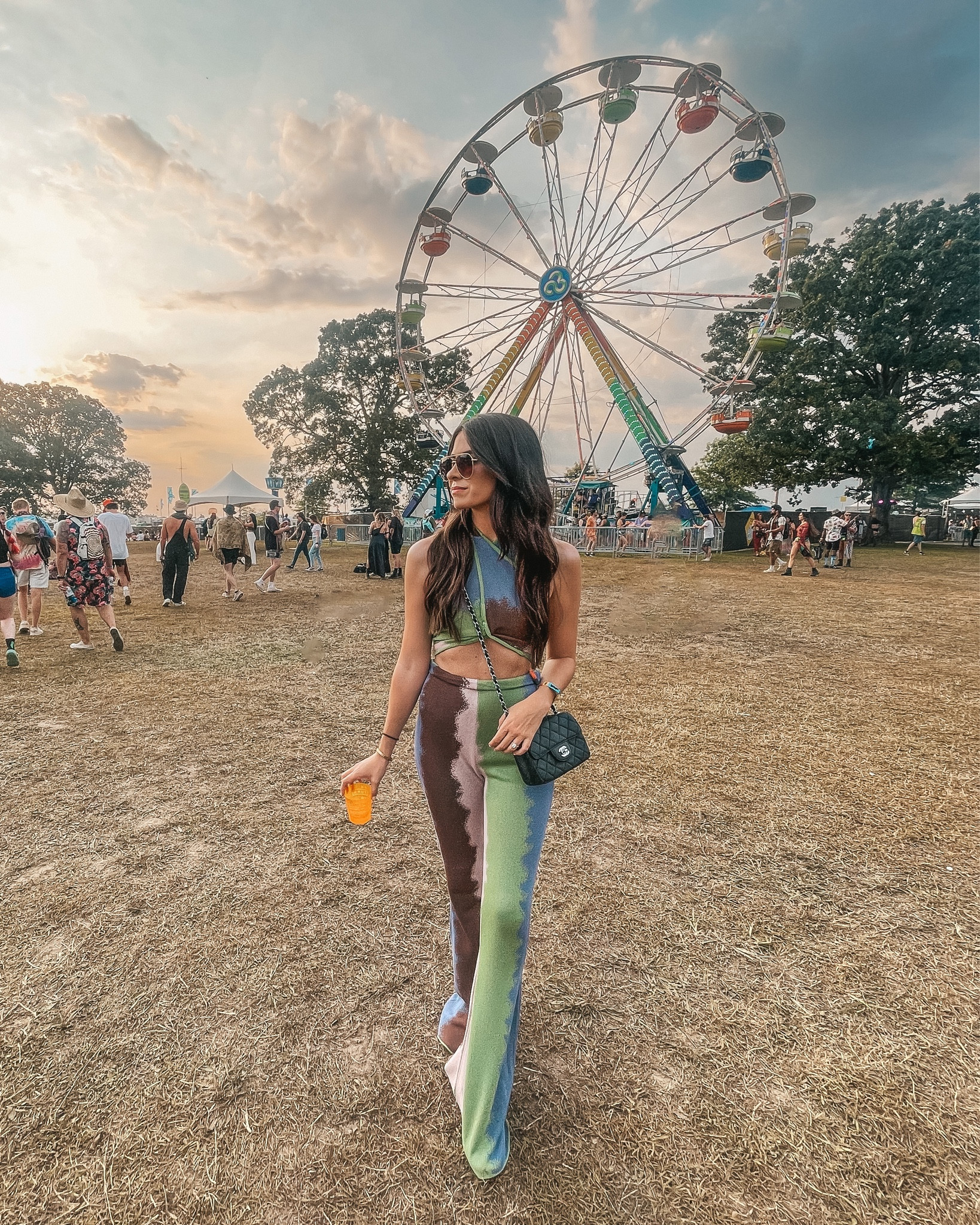 Bonnaroo outfit 💚

Music festival outfit, music festival style, matching set, house of sunny, halter top, bonnaroo, Nashville outfit 

#LTKunder100 #LTKstyletip #LTKFind