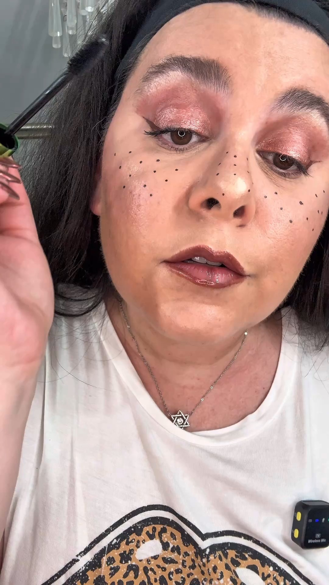 Milk Makeup sent me their newest mascara and it didn’t disappoint🙌🏽 what do you think of the bending of the wand trick their head makeup artist does?! 

#LTKBeauty #LTKFindsUnder50 #LTKCyberWeek