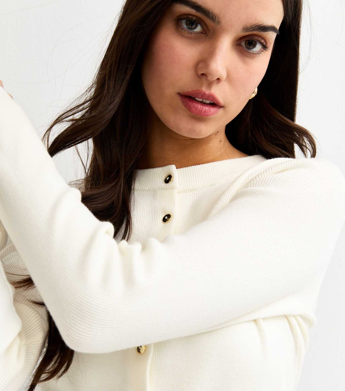 Off White Compact Knit Crew Neck Cardigan | New Look | New Look (UK)