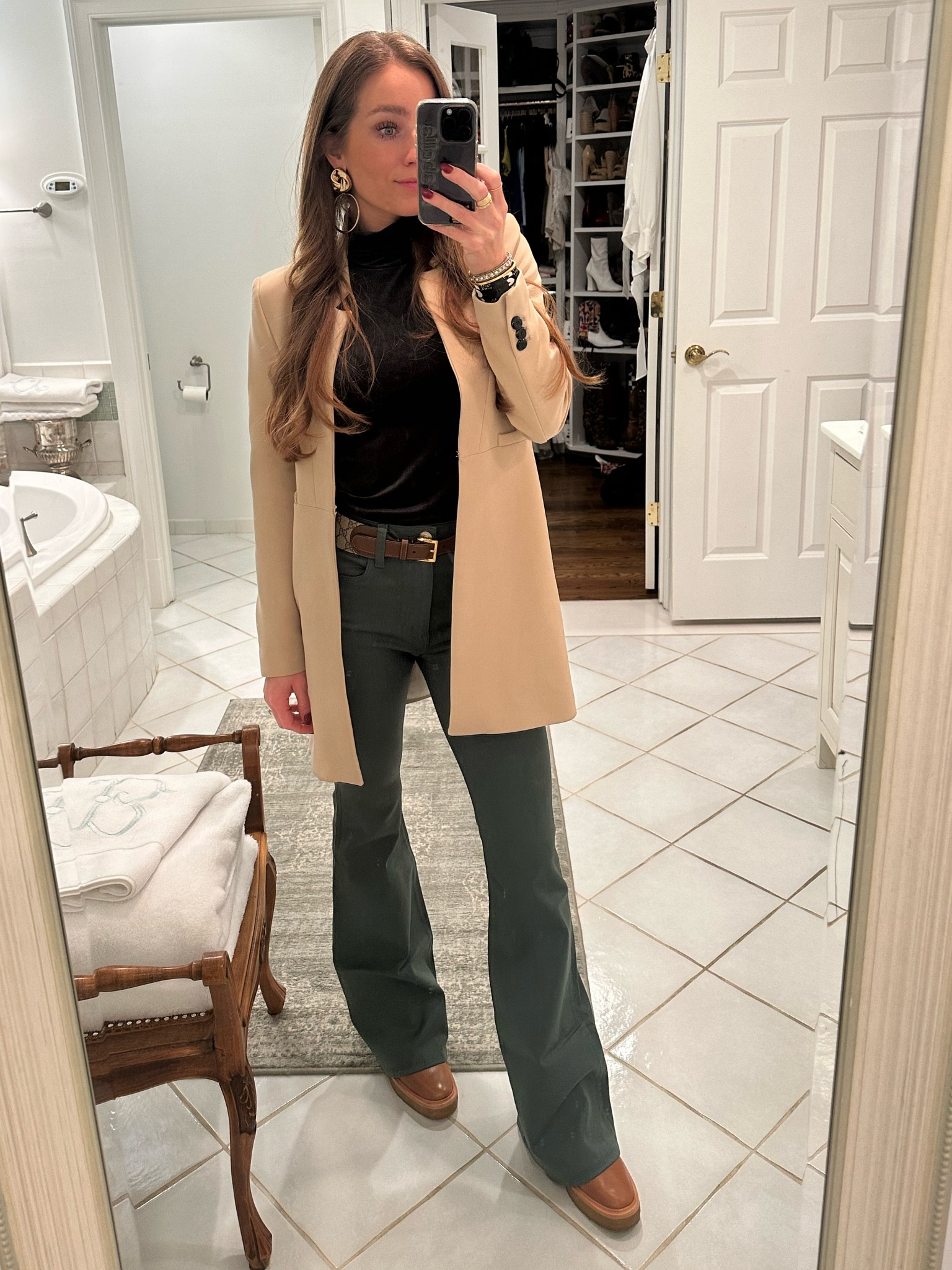 Winter green 

#LTKHoliday #LTKshoecrush #LTKSeasonal