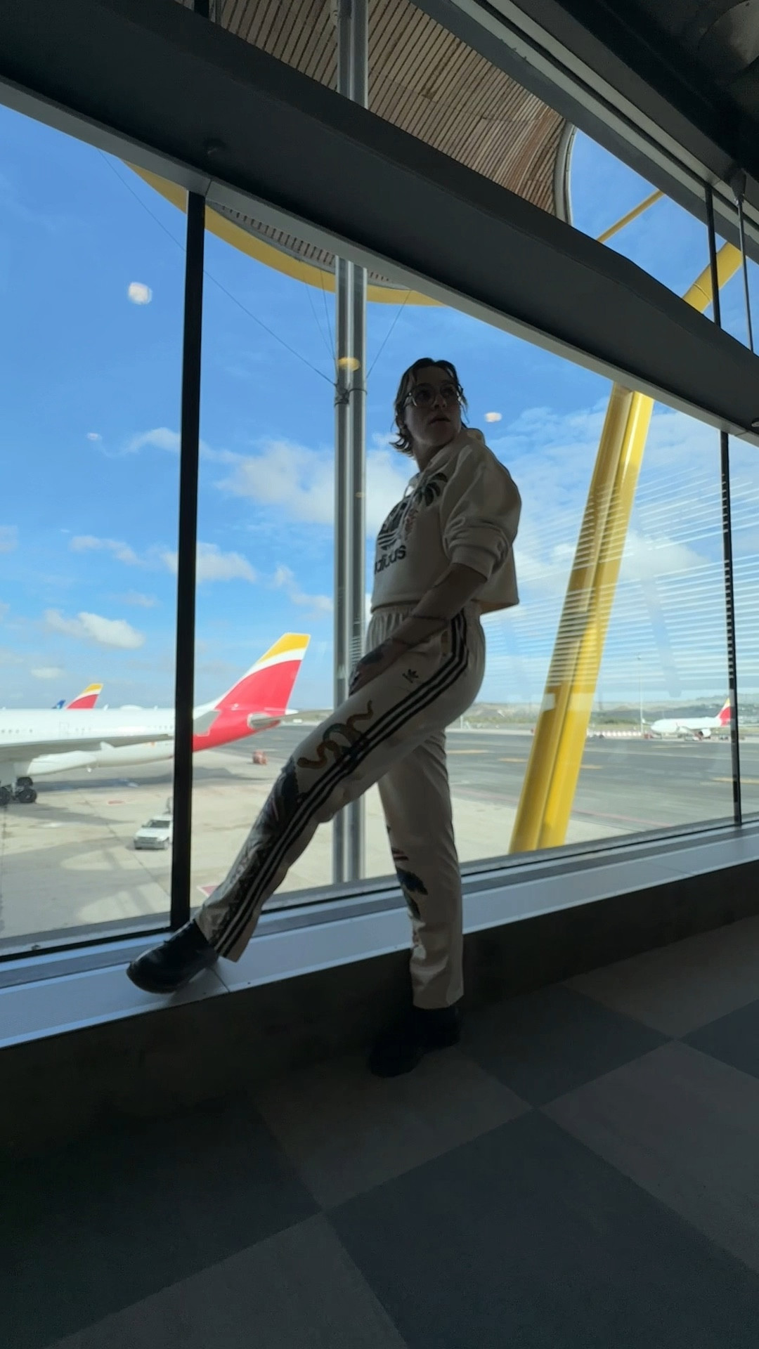 The best airport fit you can find. Unfortunately only in Brazil! 


#LTKstyletip #LTKtravel #LTKfitness