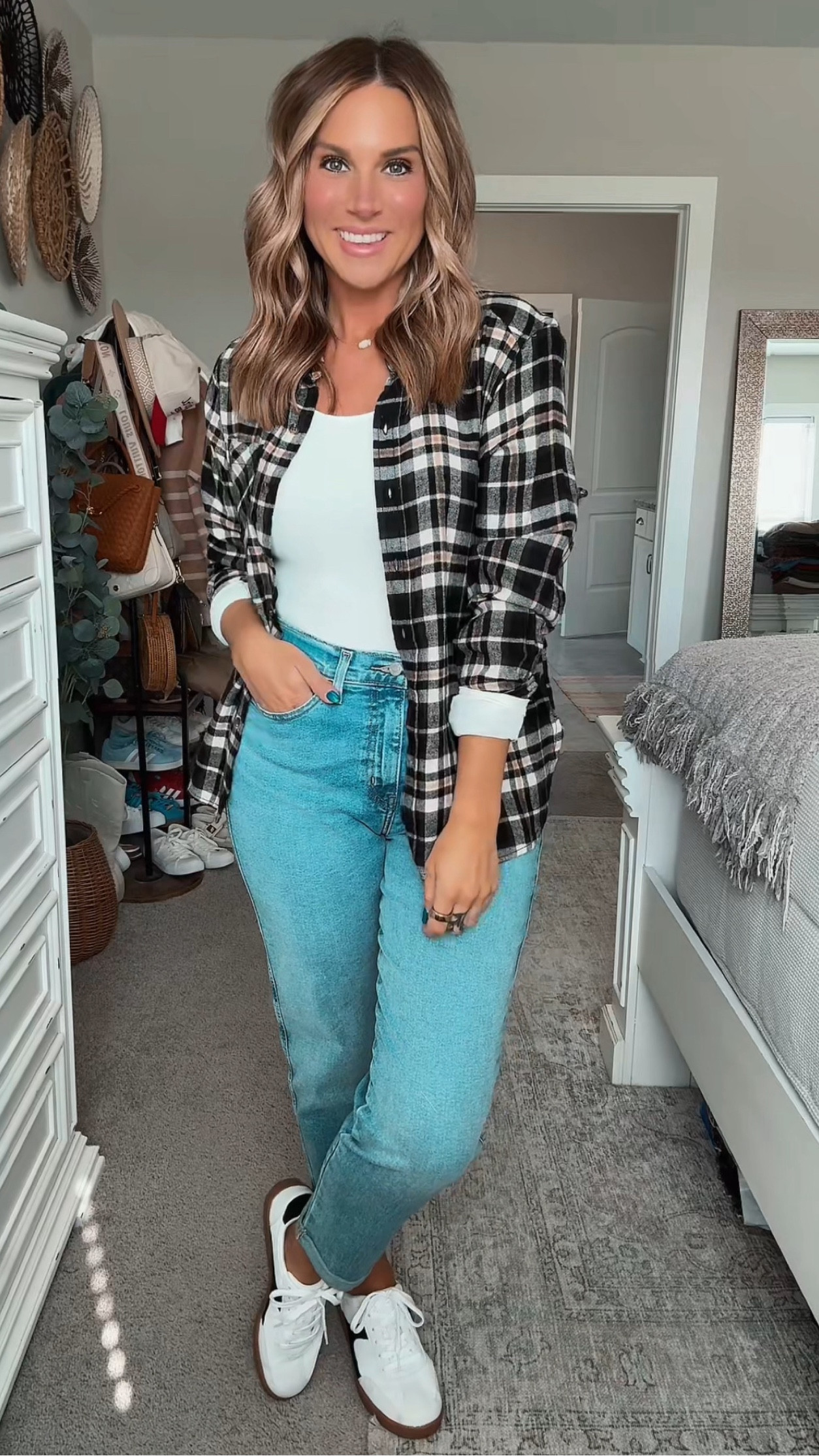 It’s flannel season and Walmart has all the best options for an amazing price! This neutral black and white button down has a little pop or pink to keep it stylish. Straight leg means, a long sleeve white button down, and two tone sneakers make this Walmart outfit a great fall casual mom outfit!

#LTKSeasonal #LTKFindsUnder50 #LTKMidsize