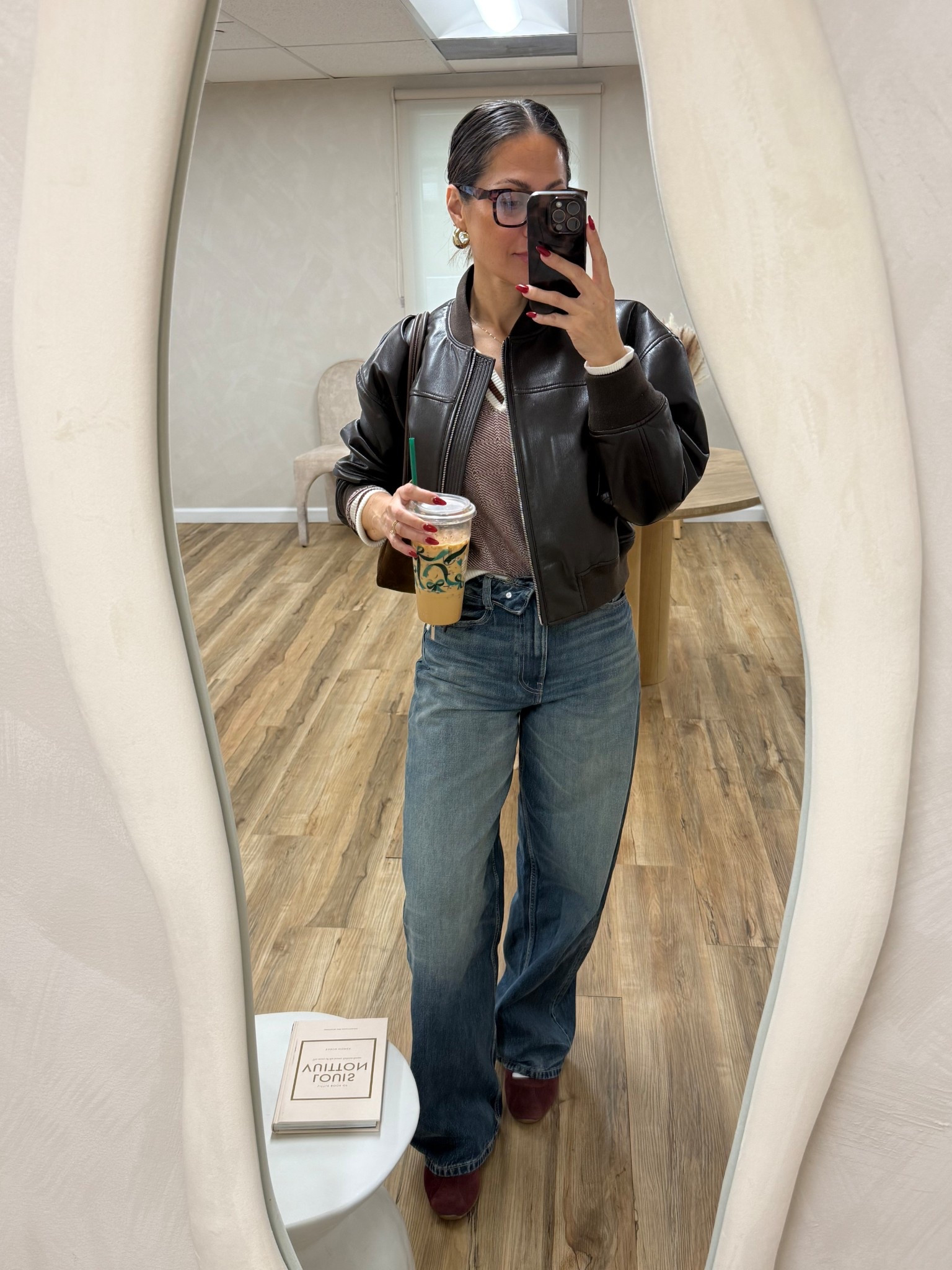 Forever a casual outfit girlie 
Also these Zara jeans have been on repeat 🤌🏻 wearing size 0

#LTKgrwm #LTKootd #LTKU