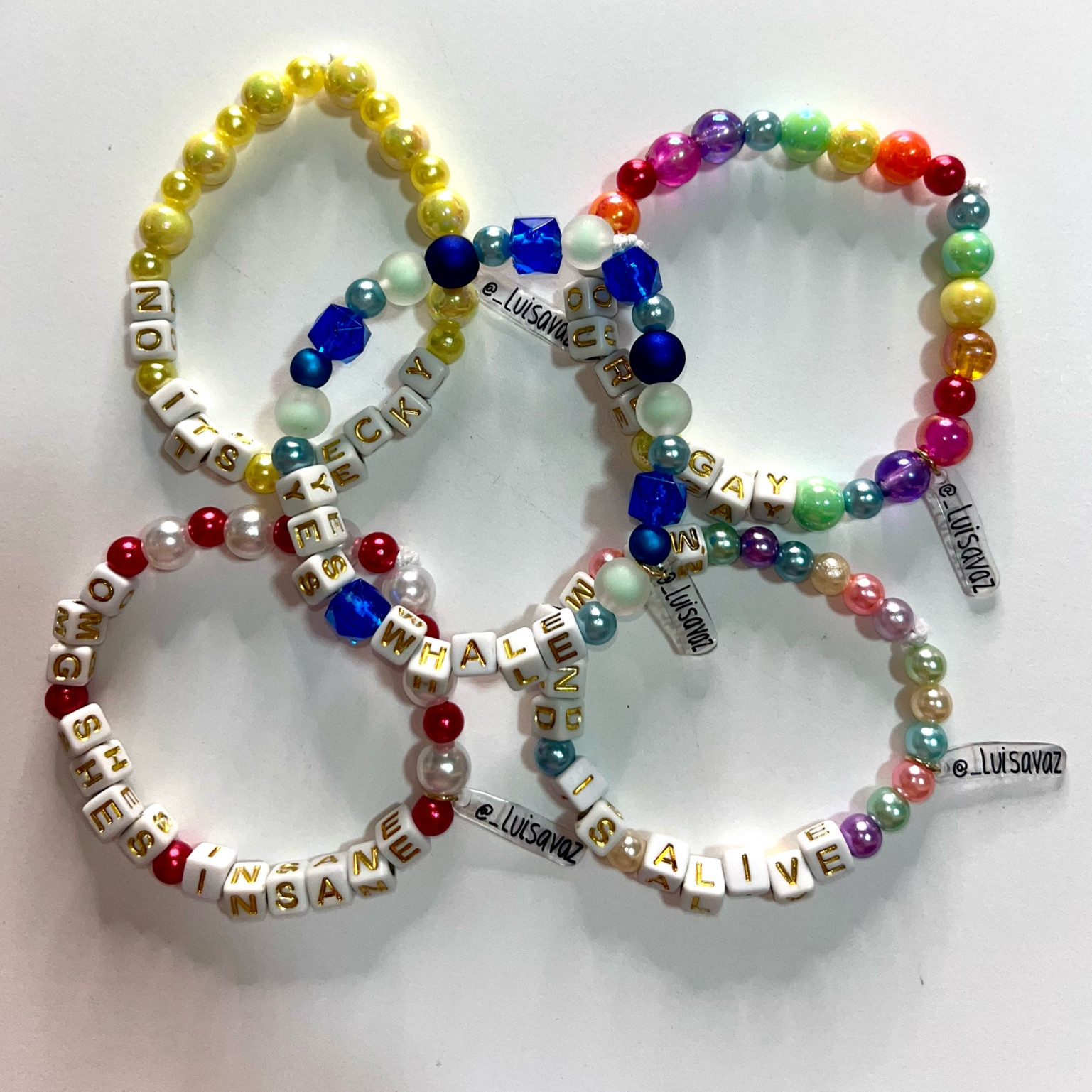 shrink plastic pra fazer pingentes pros Friendship Bracelets 🫶🏻

#LTKGiftGuide #LTKstyletip #LTKbrasil