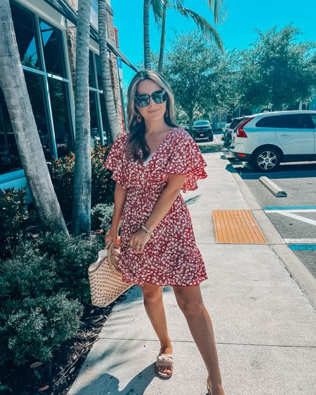 I am loving this dress + THESE SHOES!!🤩🤩

Amazon fashion, affordable fashion, dress, vacation outfit, resort wear, spring fashion, summer fashion, spring outfit, summer outfit

#LTKSeasonal #LTKfindsunder50 #LTKstyletip