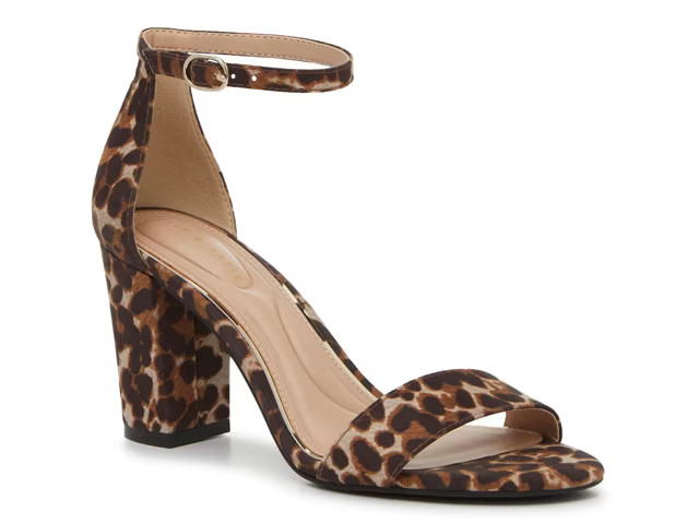 Kelly & Katie Hailee Sandal | DSW