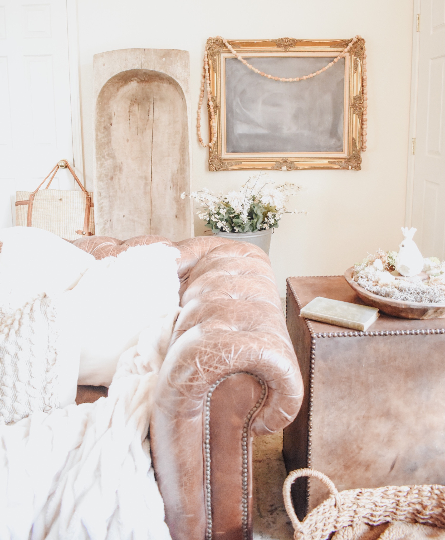 Cozy vibes at CCH mixing texture for more inspiration countrychichomes.com #LTKstyle #LTKvintagedecor #LTKhomedecor 

#LTKfamily #LTKhome #LTKeurope