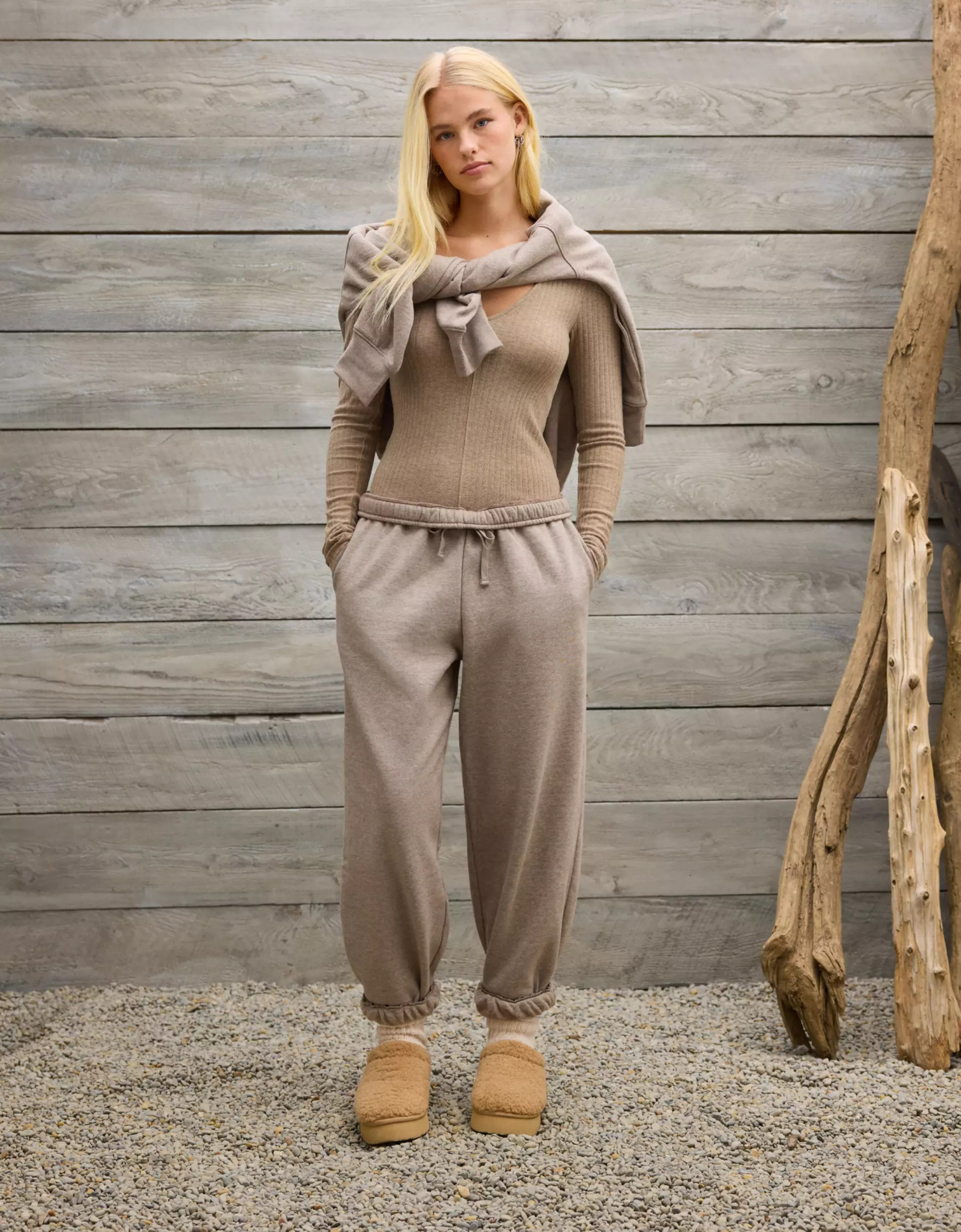 AE Everyday Luxe Jogger | American Eagle Outfitters (US & CA)