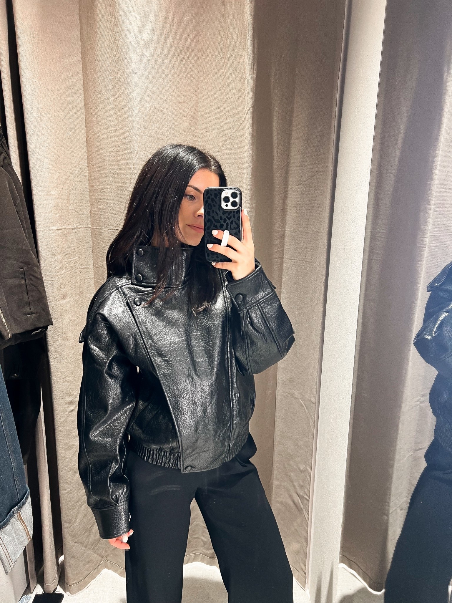 Faux high neck leather jacket 😍

#LTKHoliday #LTKTravel #LTKmomlife