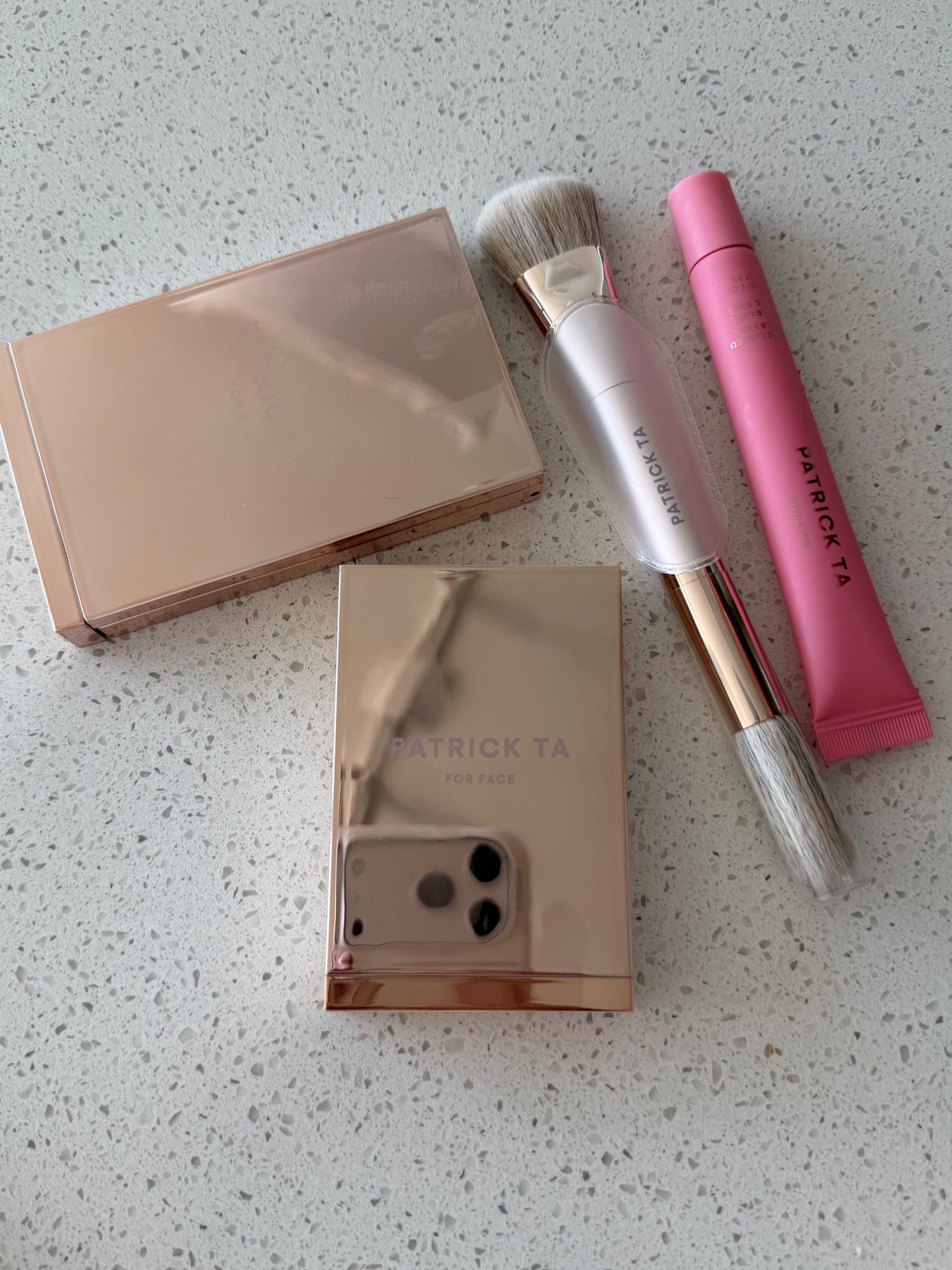 Okay so I was gifted these by Patrick Ta Beauty and wow! Amazing products the lip color has become my NEW OBSESSION! #patrickta #patricktabeauty #makeup #lip 