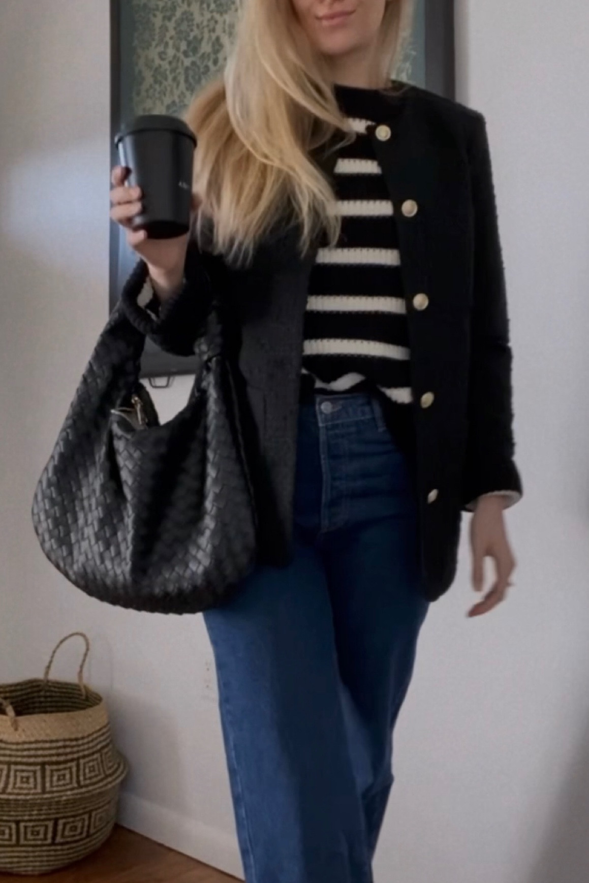 Chic but minimal look for errands and some shopping🖤 

#LTKfit #LTKunder100 #LTKunder50