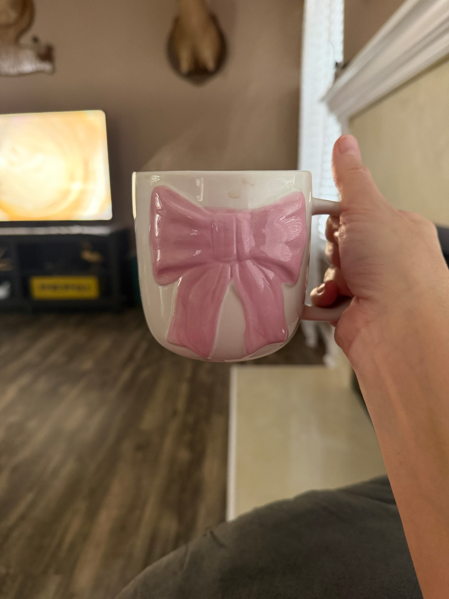 Coffee mug
Bow

#LTKFindsUnder50 #LTKmorningroutine #LTKmomlife
