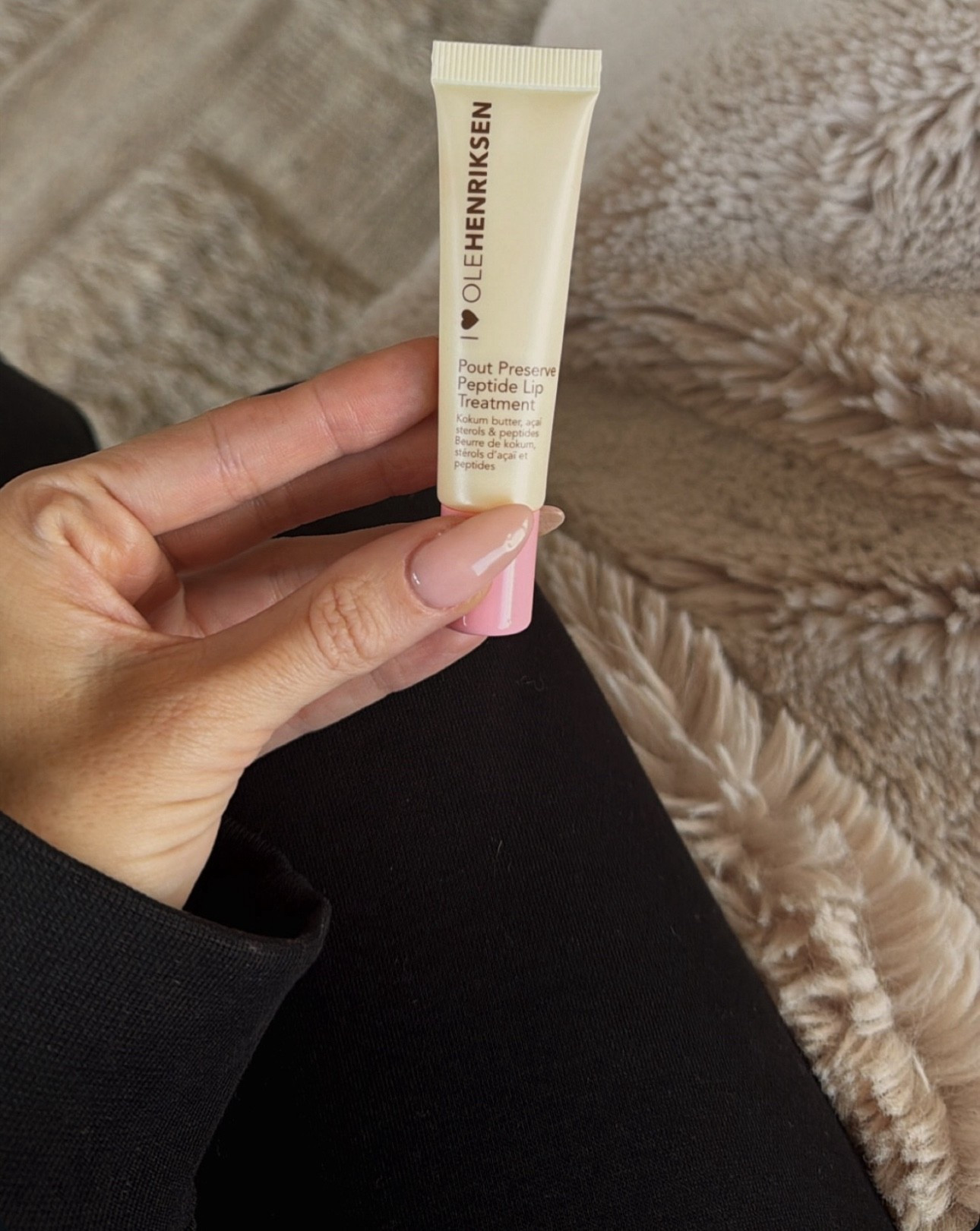 This is my favourite flavour of the Ole Henriksen pout preserves! These lip balms are the best I’ve ever tried hands down it is so so hydrating. Love this flavour so much!! 🍦

Use my code PERRIE on Look Fantastic for money off!! 

#LTKbeauty #LTKeurope #LTKuk