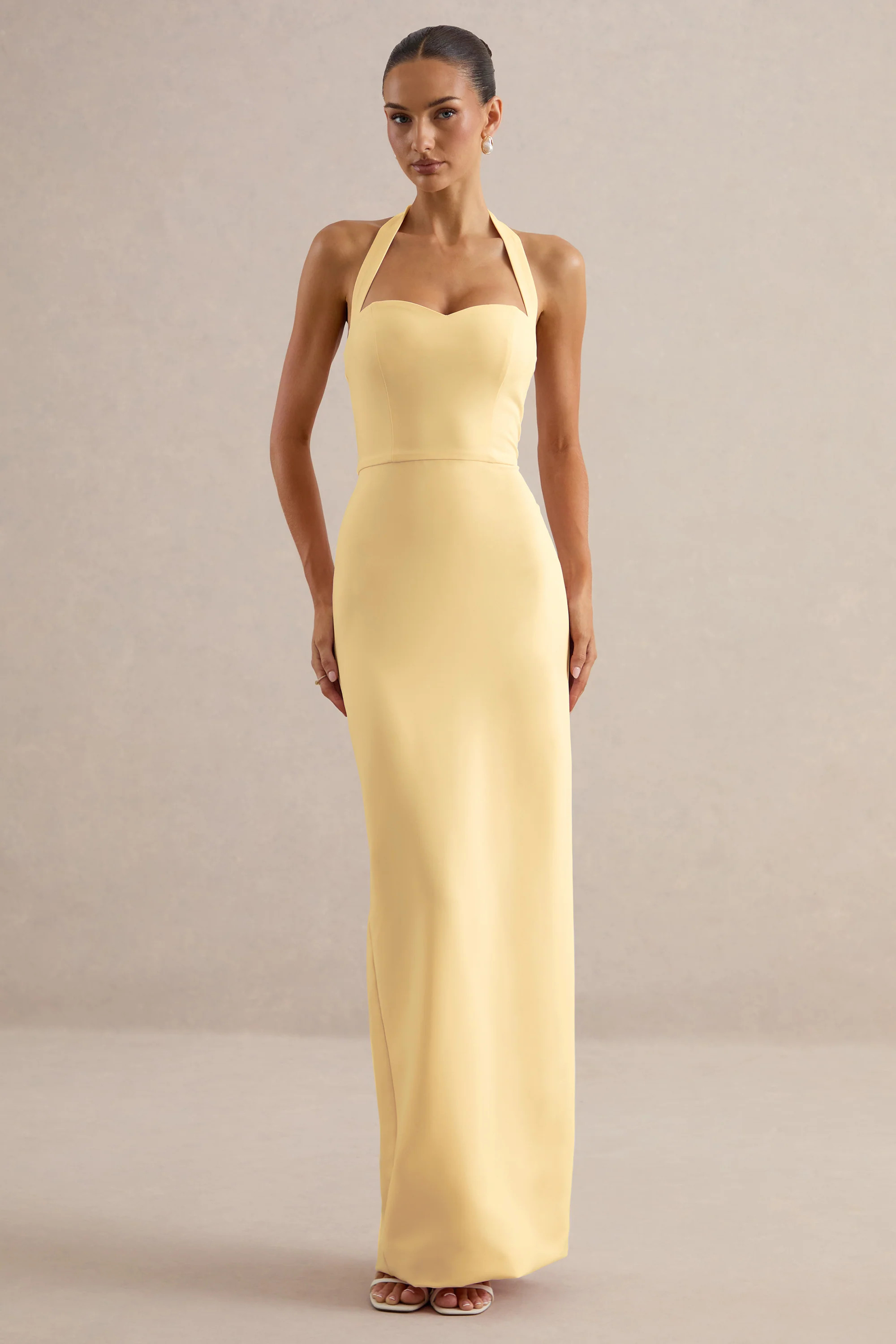 Heloira | Lemon Sweetheart-Neck Maxi Dress | Club L London
