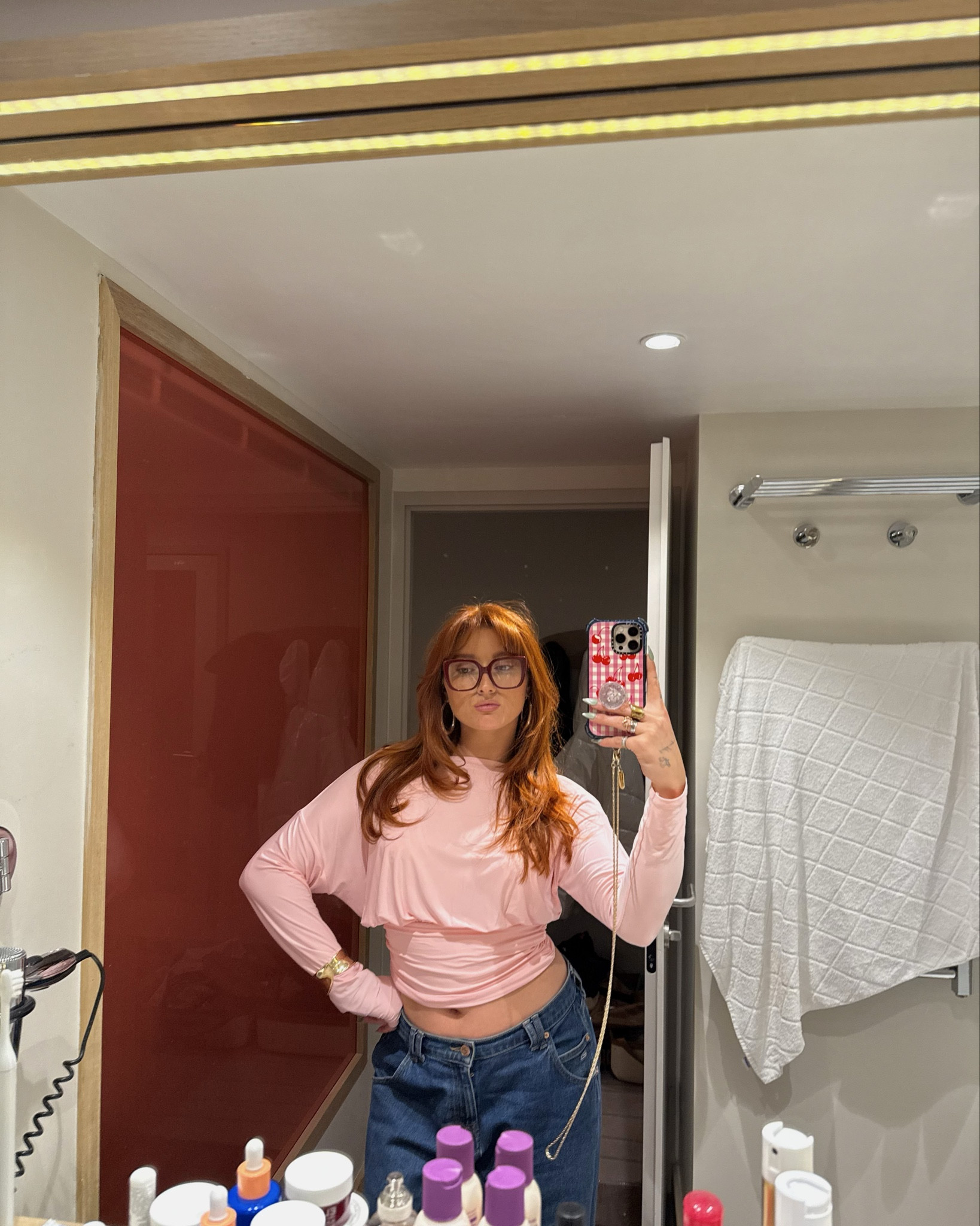 Cutest top and jeans

#LTKsummer #LTKspring #LTKuk