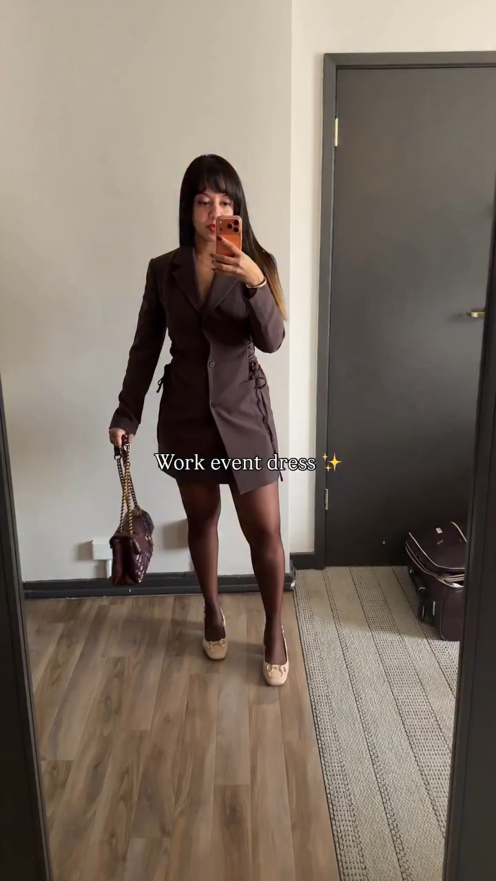 This is what I am wearing for a work business dinner in San Francisco! I just love the color and the fact it is long sleeves balances out the length too 🤎 Would you wear it? Let me know in the comments xx

#businessevent #outfit Spring Outfit #workeventoutfit #blazerdress

#LTKSaleAlert #LTKdayinmylife #LTKWorkwear