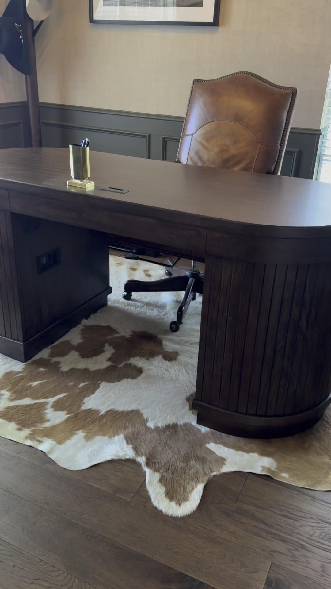 Home Office Details! 😍

#LTKFamily #LTKVideo #LTKHome