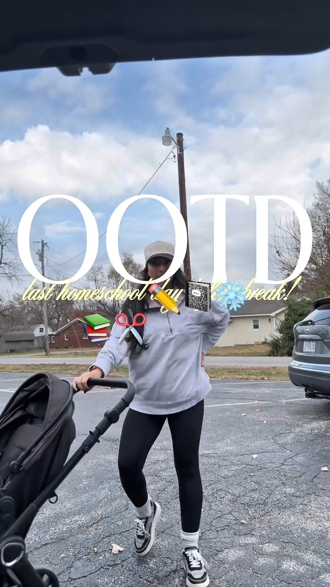 Easy function mom outfit to cover the dirty hair and chase babies! 

#LTKActive #LTKmomlife #LTKootd