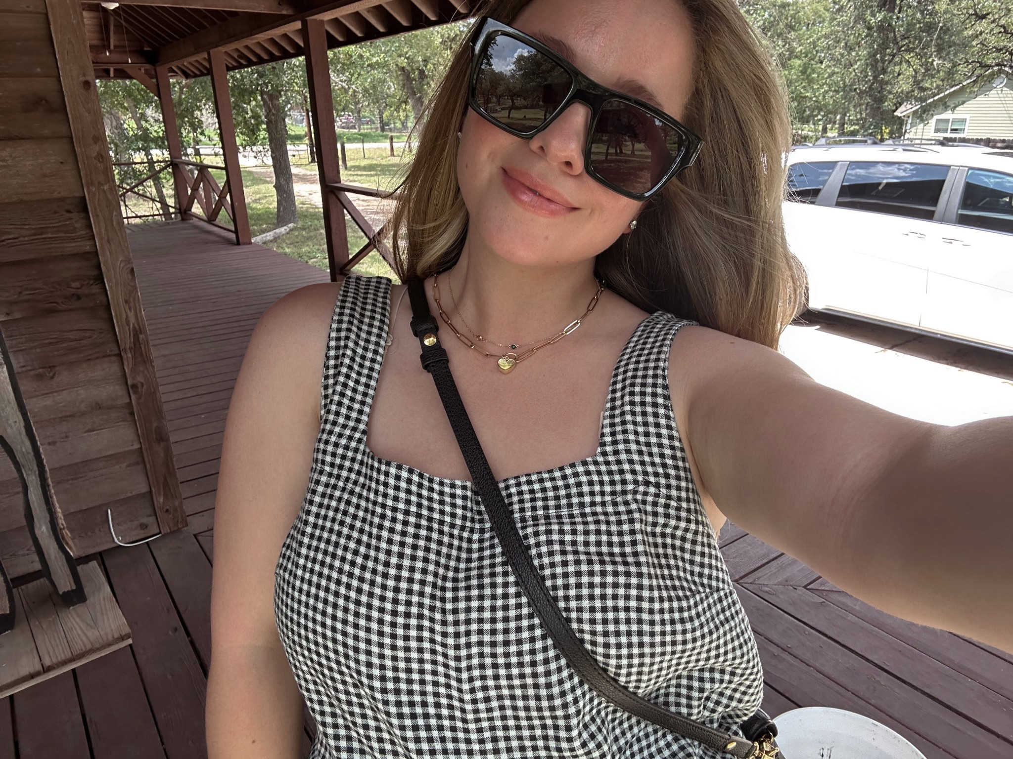 Sunnies 🤍

#LTKStyleTip #LTKFindsUnder100