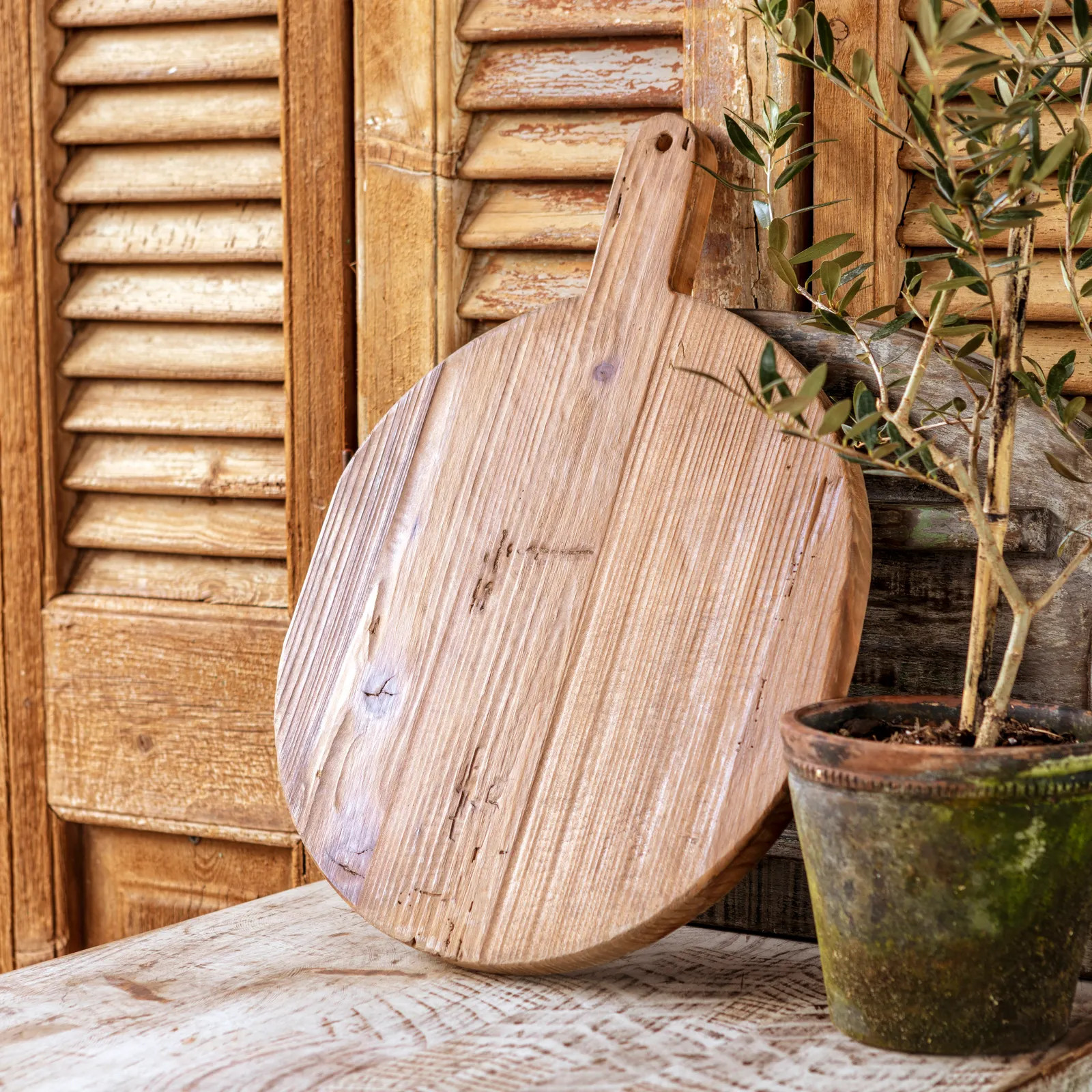 Everyday Round Wood Board | Cottage and Key