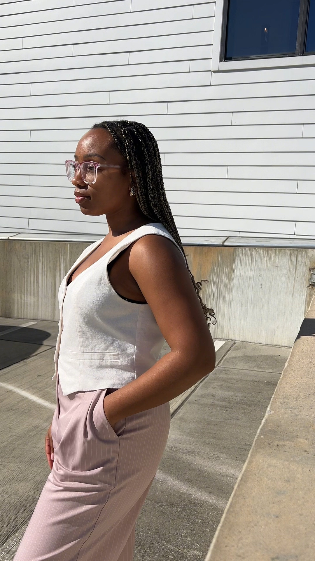 Day 4 💕 ootd

30 days of outfits, white sneakers, spring outfit

#LTKFindsUnder50 #LTKStyleTip #LTKWorkwear