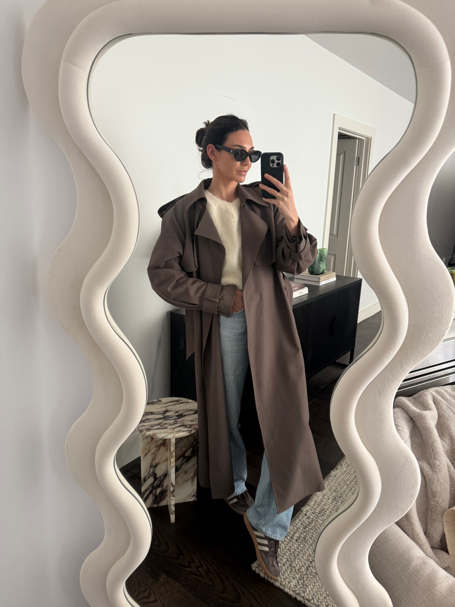 Winter essentials: 

Oversized brown coat 
White fluffy jumper 
High rise denim 
Brown sambas 
Black cat eye sunglasses 

#LTKwinter #LTKaustralia #LTKstyletip