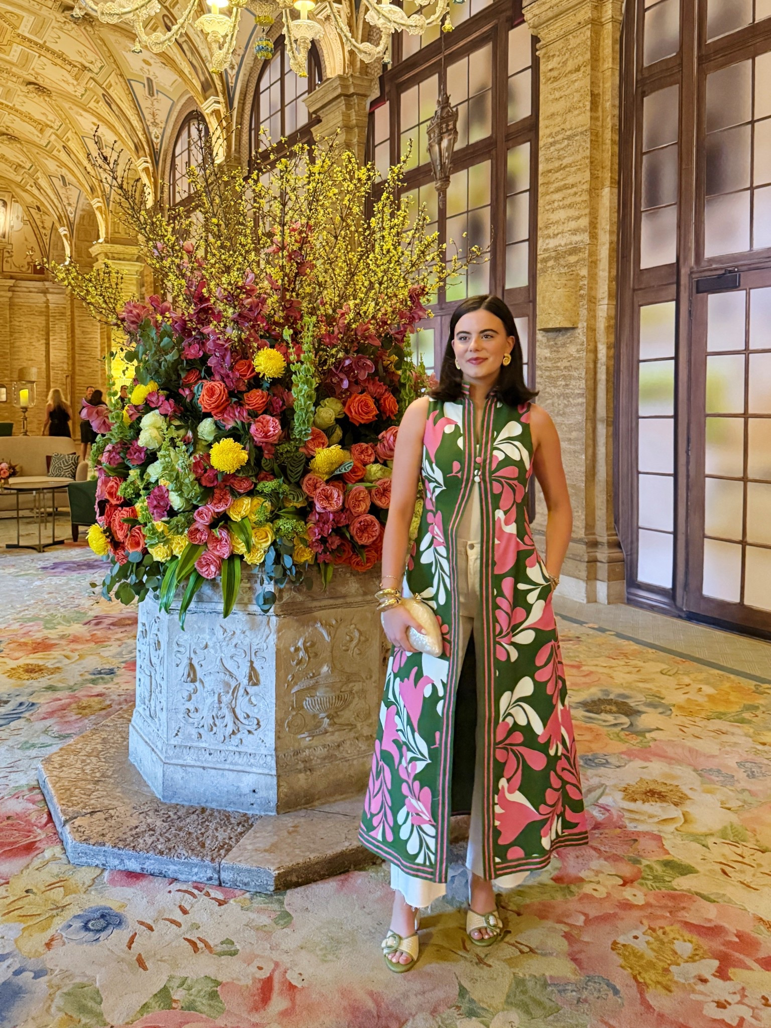 Outfit for dinner in Palm Beach 🌴 My beautiful caftan is from Frances Valentine! 
