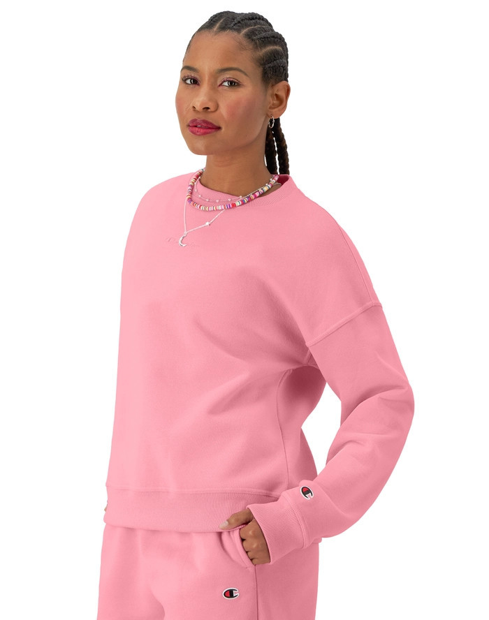 Powerblend Crewneck Sweatshirt, Embroidered Script Logo | ChampionUSA.com (Hanesbrands Inc.)