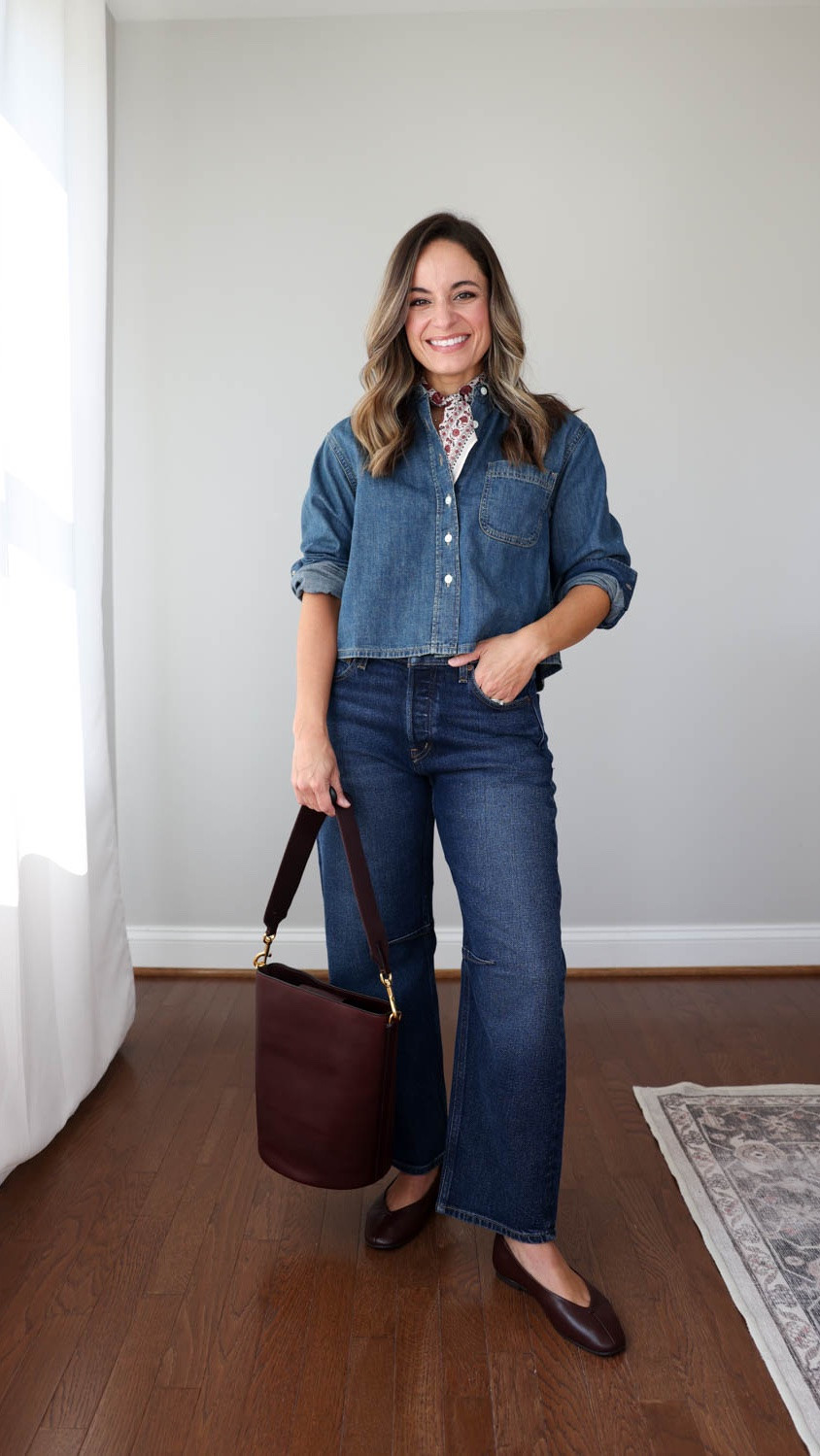 Two great pairs of jeans from @Madewell I would check out while they’re on sale (plus some really great tops and accessories on sale as well). 

Take 20% off your order with code LTK20 through 8/17

Darted Barrel Jeans: petite 24 in midnight stone wash 
Wide Leg Jeans: petite 25 in sunnyside wash
Floral Chateau Top: xxs in vanilla 
Brown Lace Trim Top: xxs in dark chicory
Denim Boxy Cop Top: xxs 
‘90s Envelope Tee: xxs in horizontal mini stripe 
Great Glove Flat: tts in rich burgundy 
Maren Bucket Bag in rich burgundy 

#madewellpartner #ad #madewell

#LTKxMadewell #LTKPetite