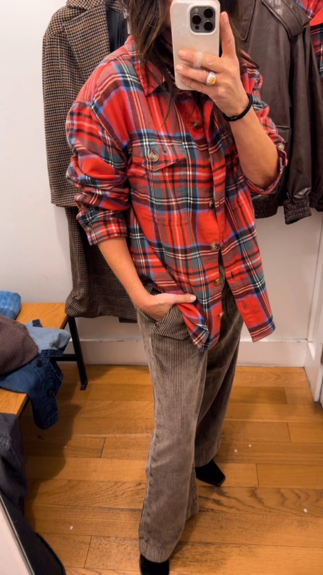 On sale - many color combos but the red plaid is 💯 a winner! 
Holiday plaid 
So cozy and soft 
Oversized - I could have gone with small too but o love it when it looks like your bf’s 

#LTKGiftGuide #LTKFindsUnder50 #LTKStyleTip