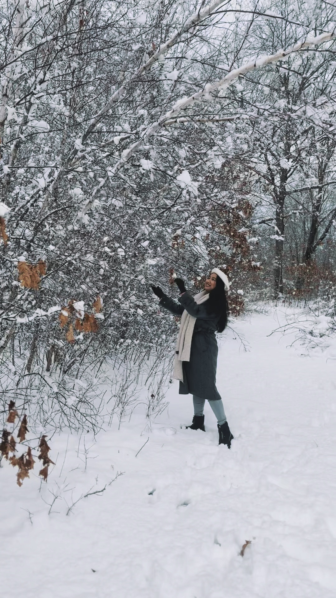 Ready for New England Winter ❄️🧤🧣🧦

#LTKVideo #LTKstyletip #LTKbeauty