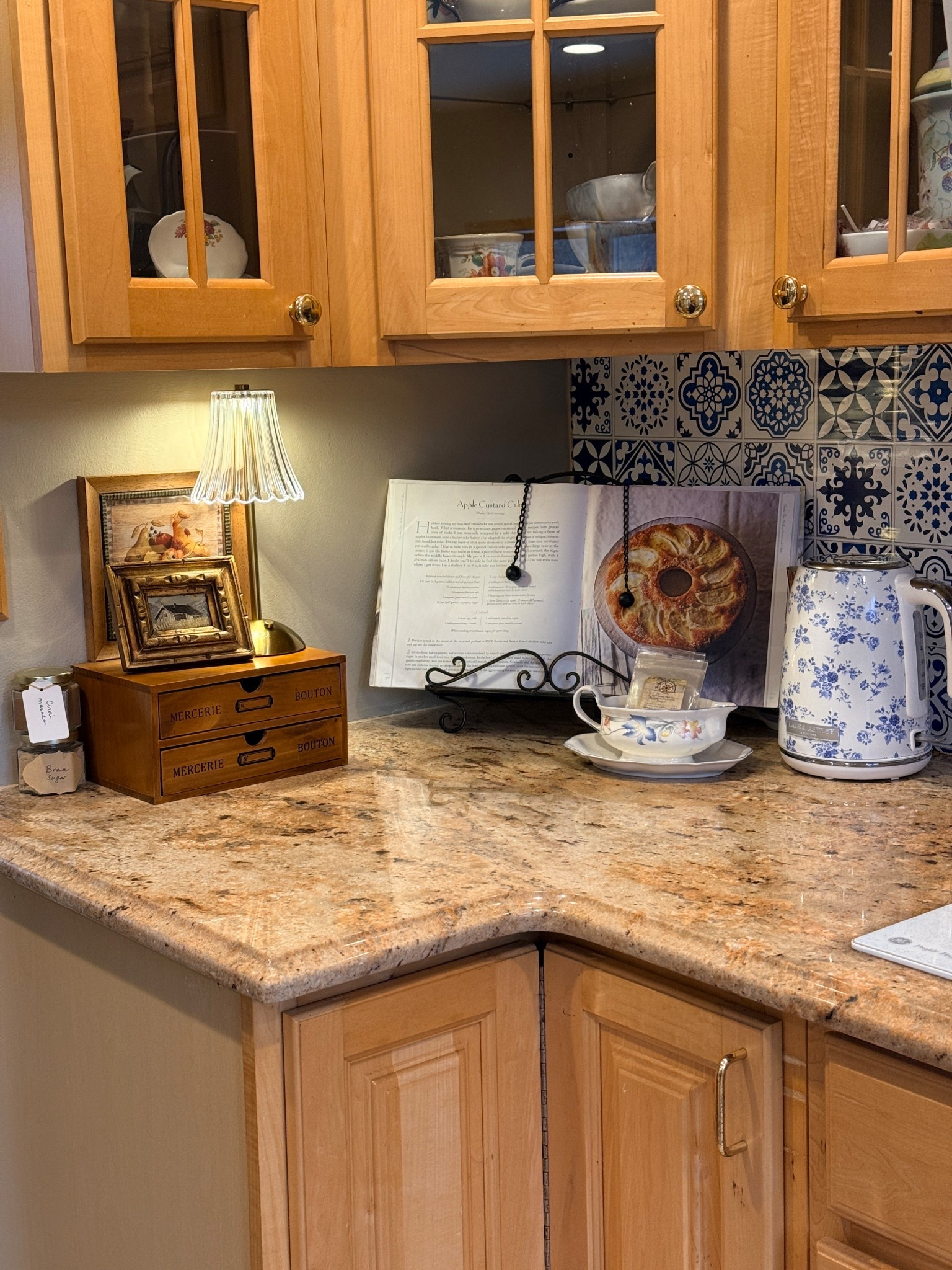My cozy kitchen corner 💕

#LTKHome