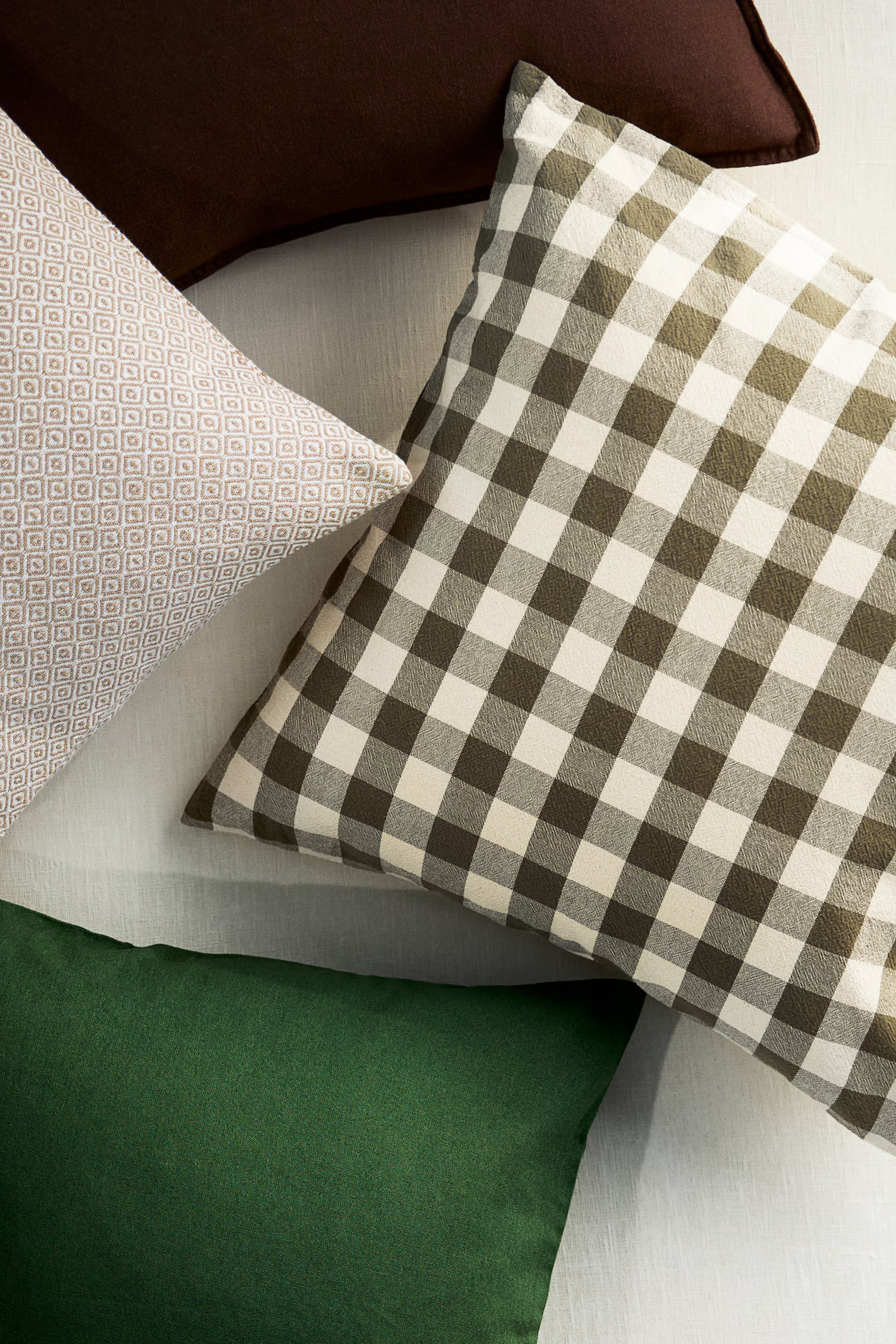 Gingham-Checked Cotton Cushion Cover | H&M (US + CA)