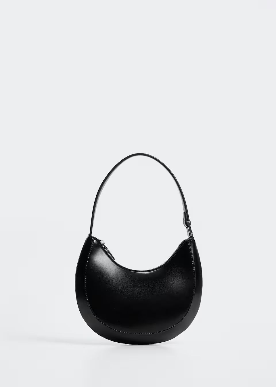 Oval short handle bag -  Women | Mango USA | MANGO (US)