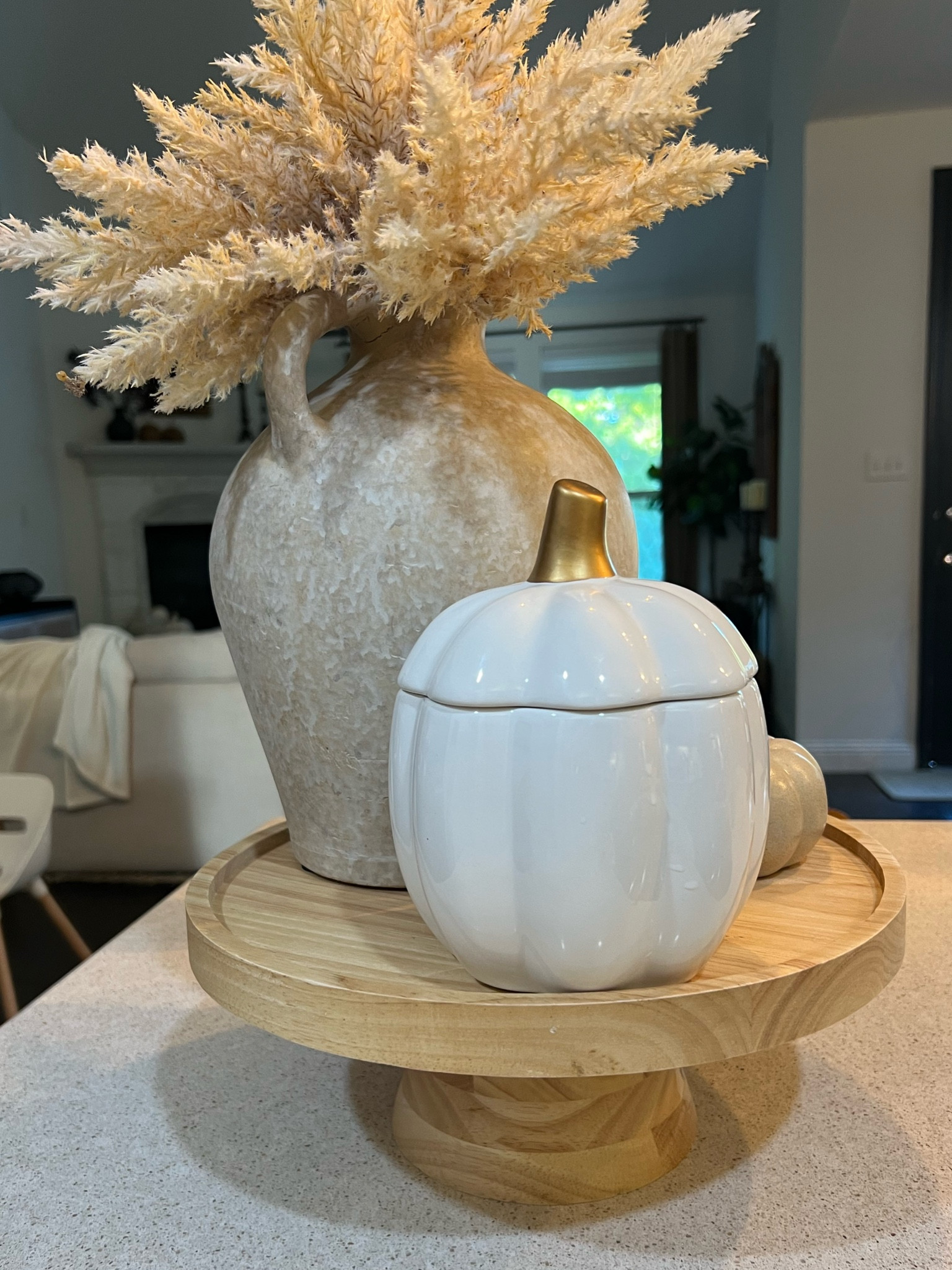 Love this glass pumpkin jar from Wally 

#LTKHalloween #LTKSeasonal