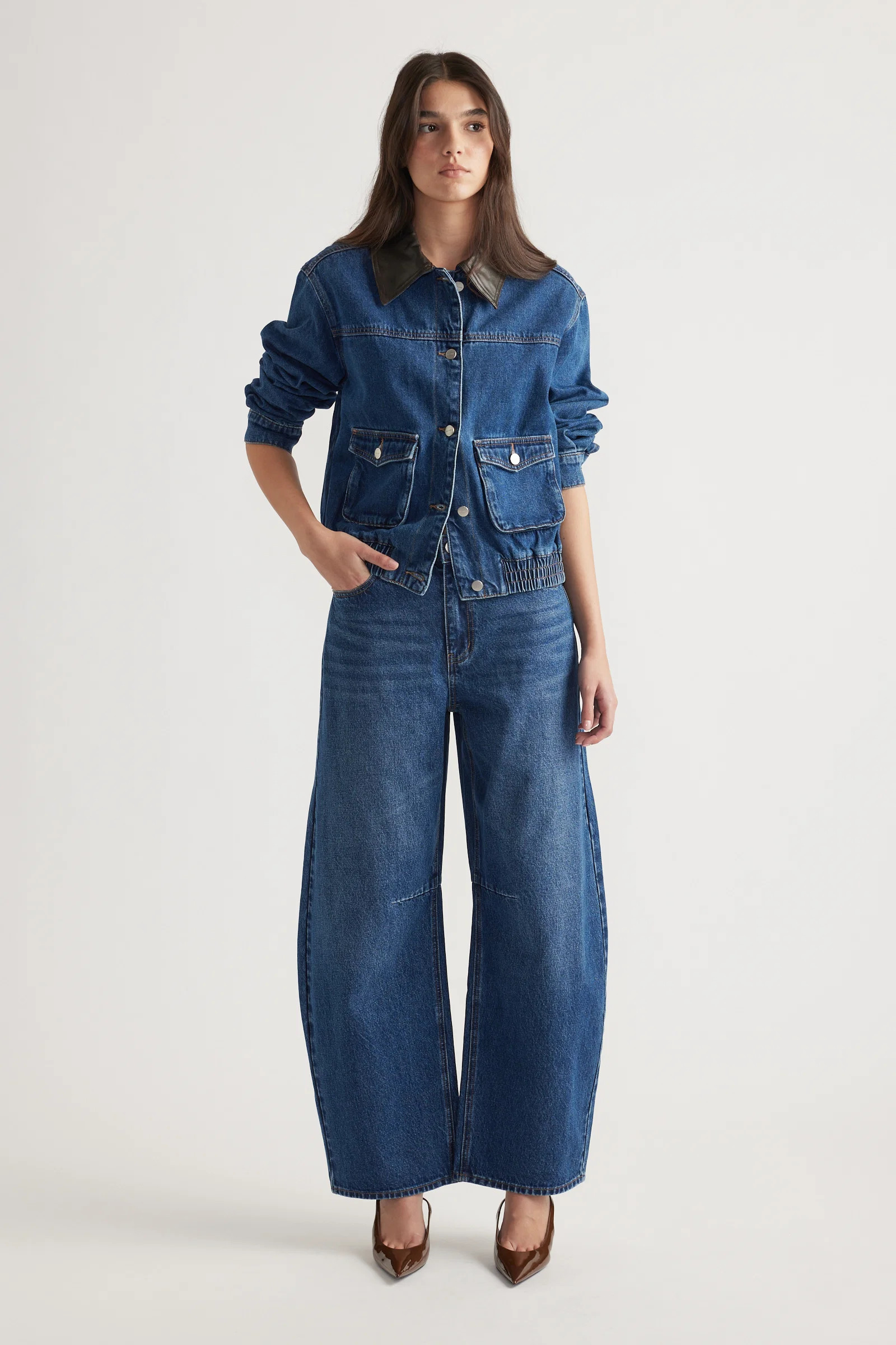 Amari Horseshoe Jeans | DECJUBA
