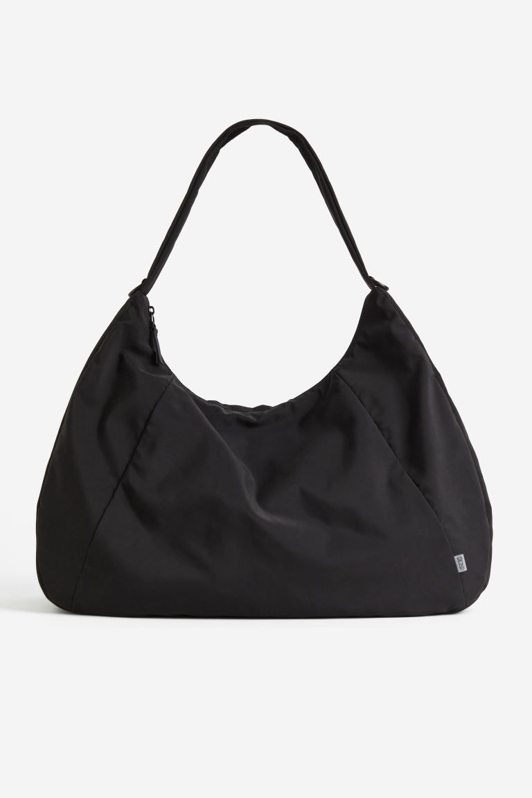 Water-repellent Large Sports Bag - Black - Ladies | H&M US | H&M (US + CA)