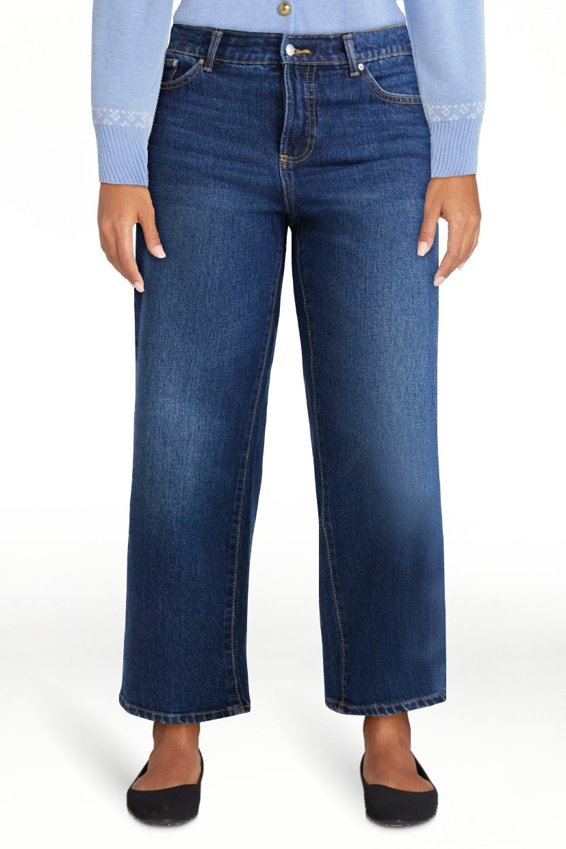 Free Assembly Women's Midrise Relaxed Ankle Jeans, 27.5" Inseam Sizes 0-18 | Walmart (US)